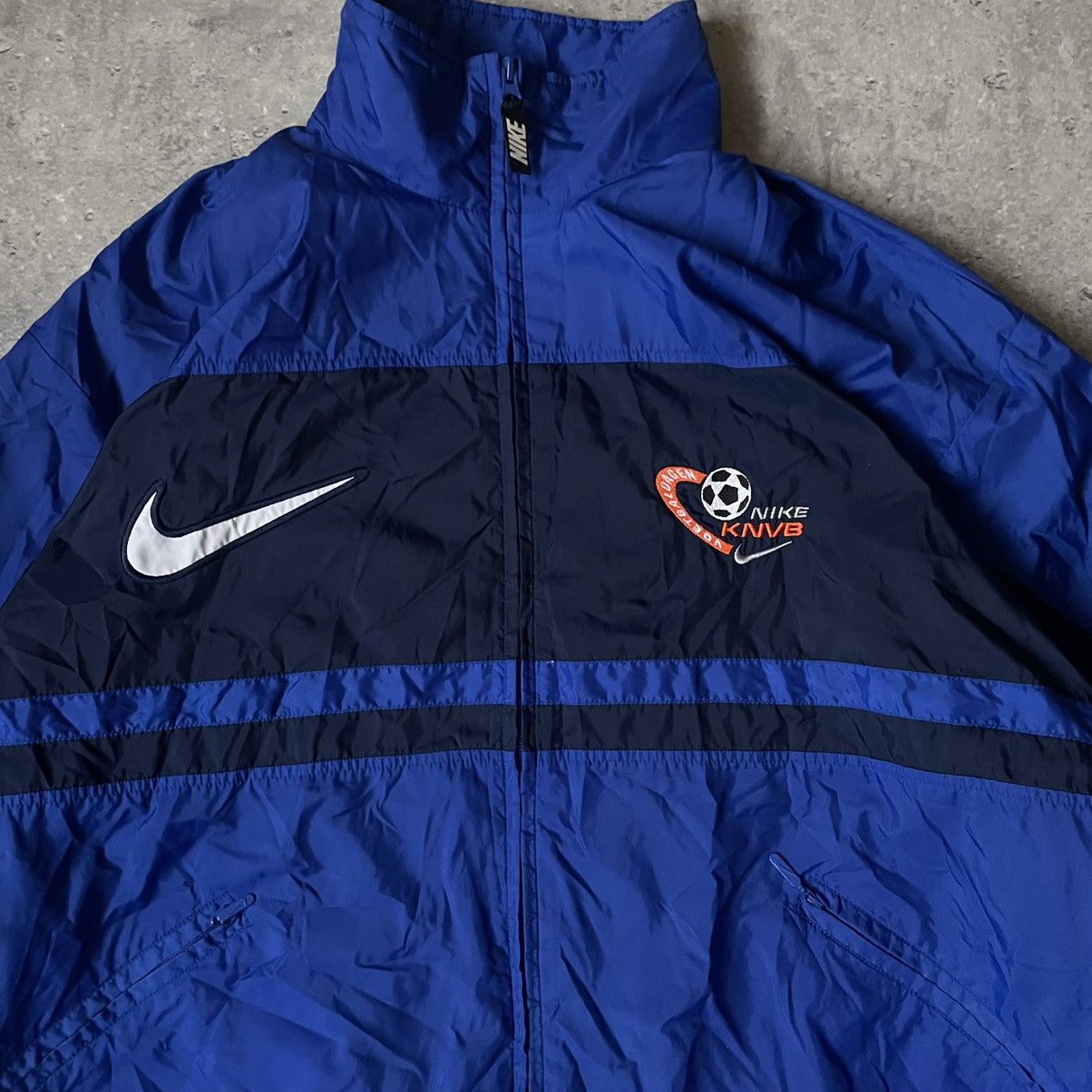 Nike × Vintage Vintage 90s Nike Knvb Netherlands Light Jacket Size US M / EU 48-50 / 2 - 2 Thumbnail