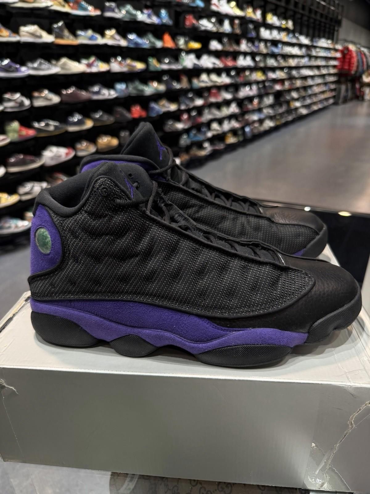 Jordan Brand Jordan Retro 13 Sneakers Black and Purple Size 13 Size US 13 / EU 46 - 5 Thumbnail