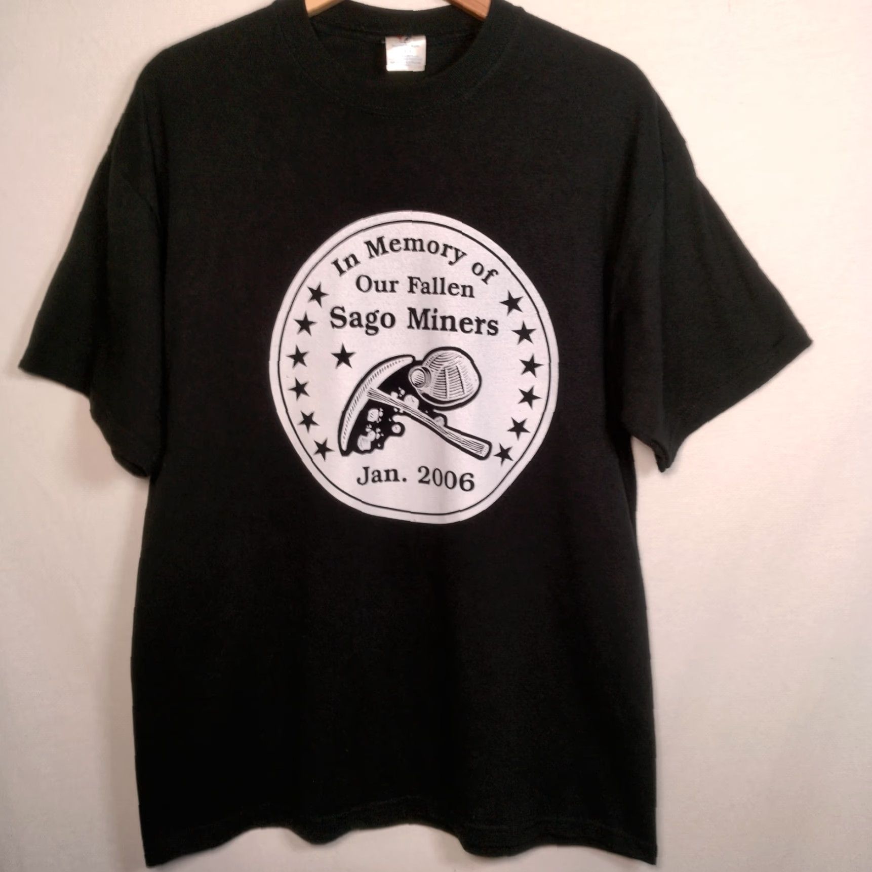 Jerzees VINTAGE Sago Mine Disaster T-Shirt Coal Miner WV History Regular Fit Black Large Men’s Jerzees Crew Neck In Memory Of Our Fallen Miners 2006 Jam Theme Size US L / EU 52-54 / 3 - 2 Thumbnail