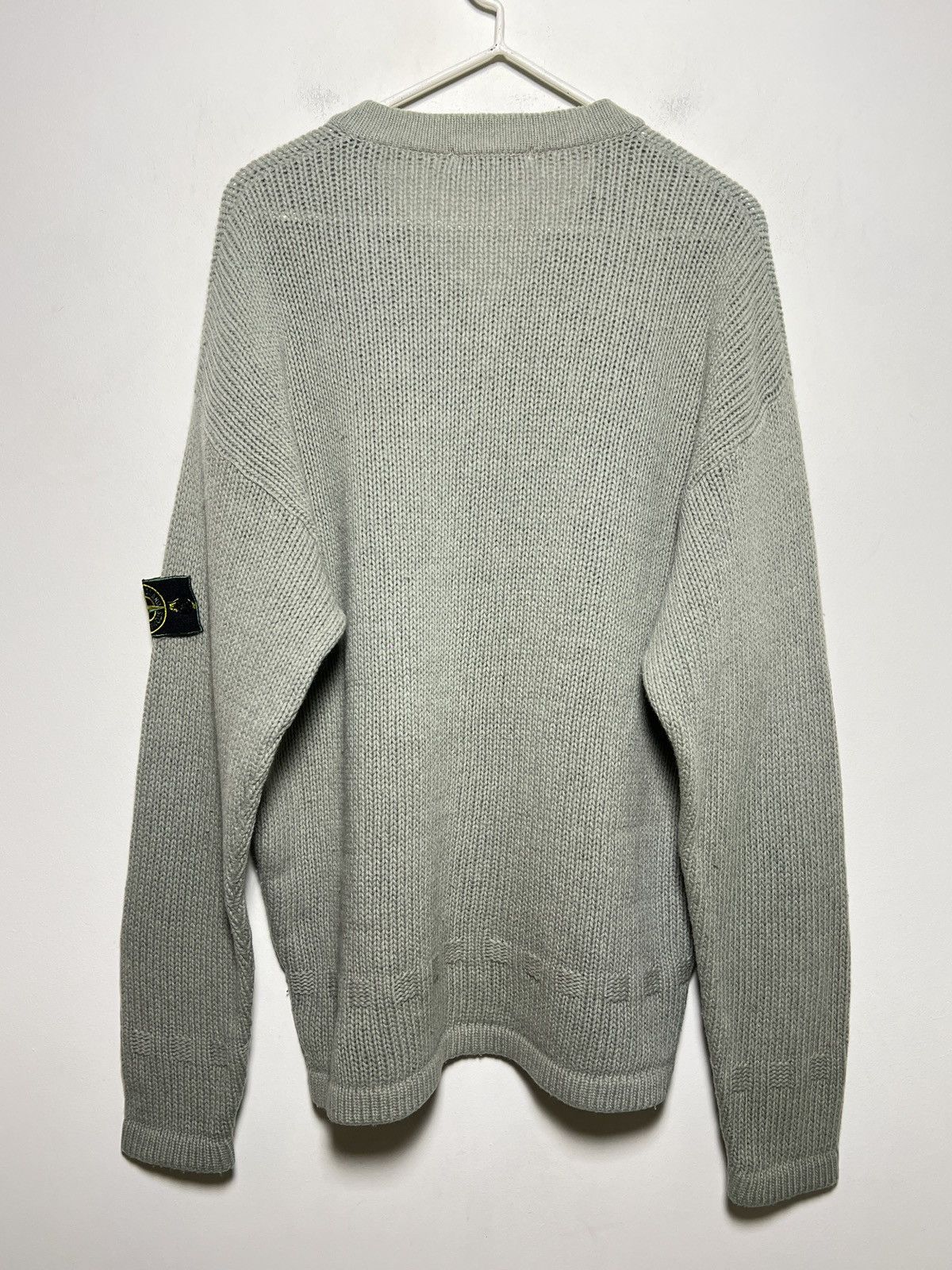 Stone Island stone island 80s knit v-neck vintage archive sweater Size US M / EU 48-50 / 2 - 14 Thumbnail