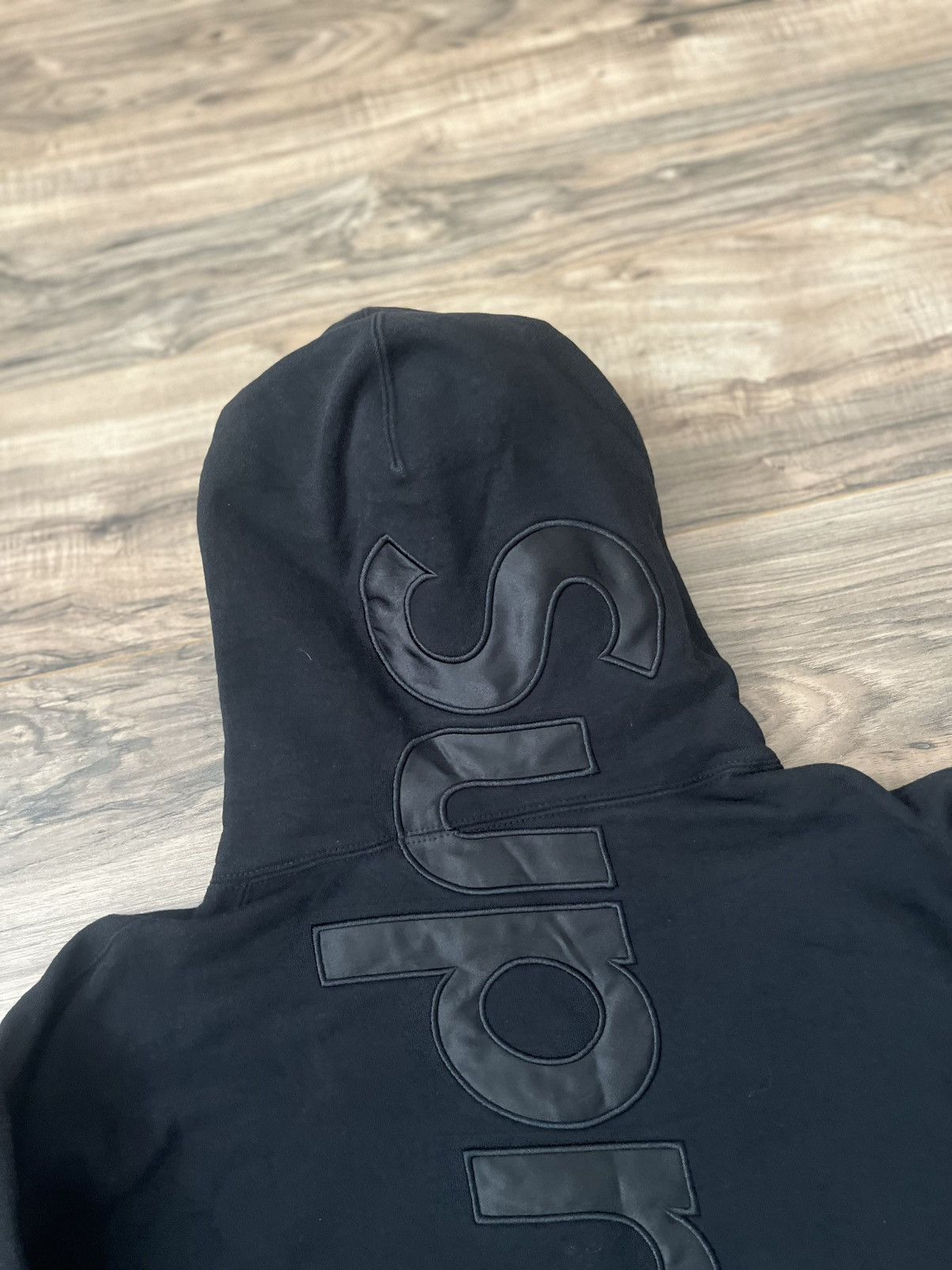 Supreme Supreme Satin Appliqué Hooded Sweatshirt Size US L / EU 52-54 / 3 - 4 Thumbnail