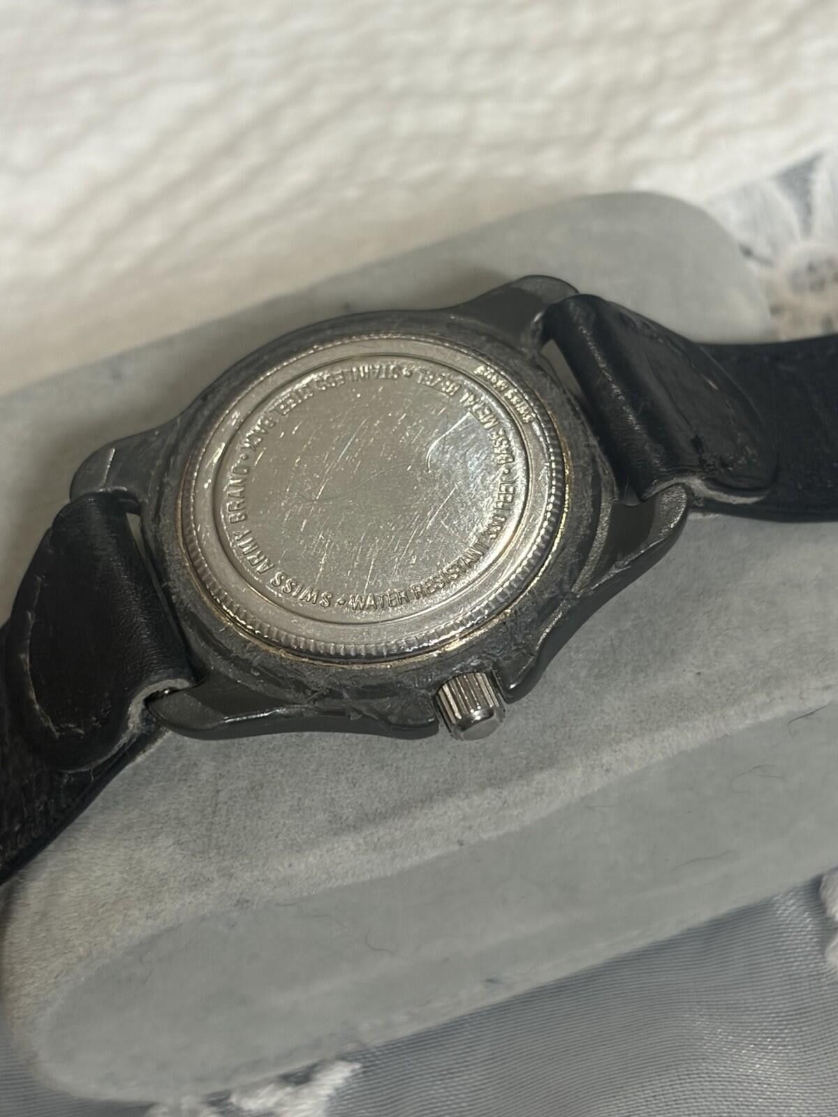 Victorinox Woman’s Victorinox Swiss Army Watch Size ONE SIZE - 4 Thumbnail