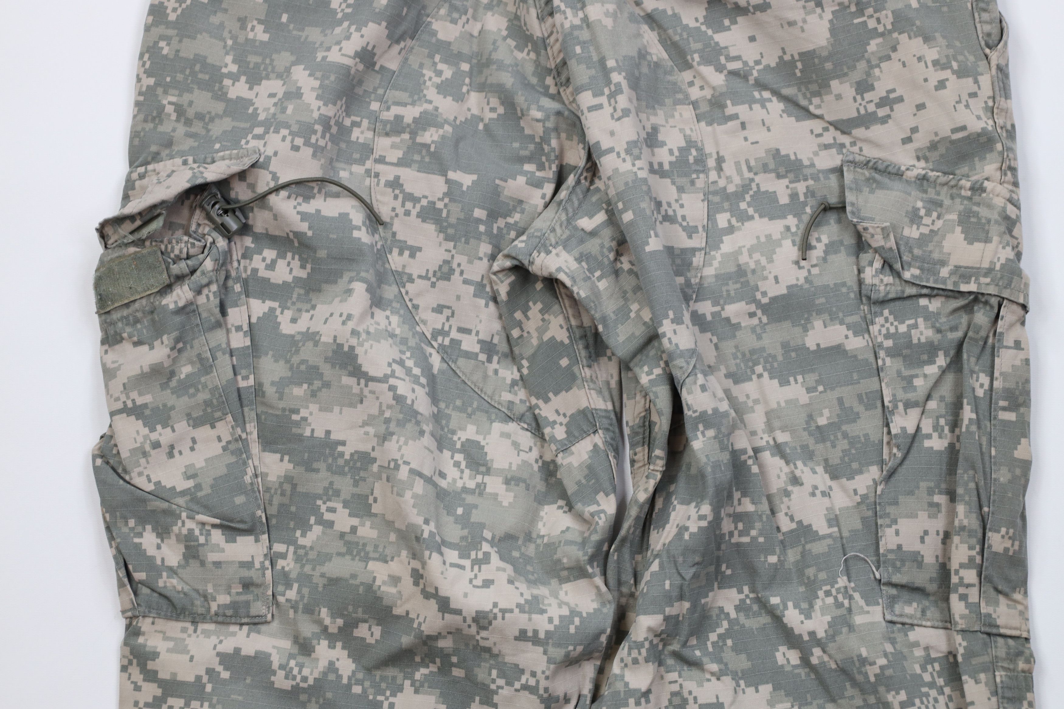 Vintage Vintage Y2K 2005 USGI Camouflage Army Combat Cargo Pants Size US 34 / EU 50 - 14 Thumbnail