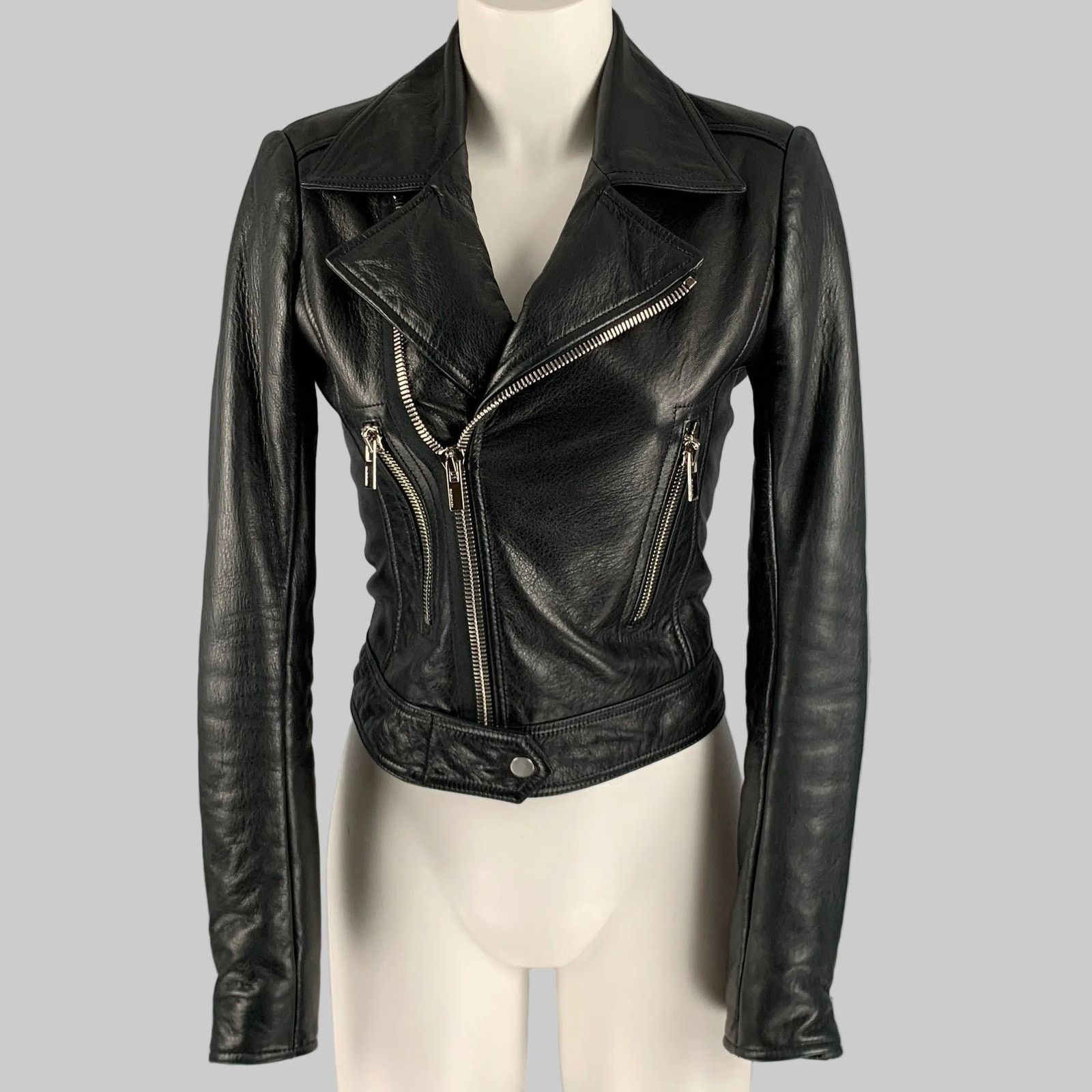 Balenciaga BALENCIAGA Size 4 Black Leather Lamb Skin Motorcycle Jacket Size XS / US 0-2 / IT 36-38 - 1 Thumbnail