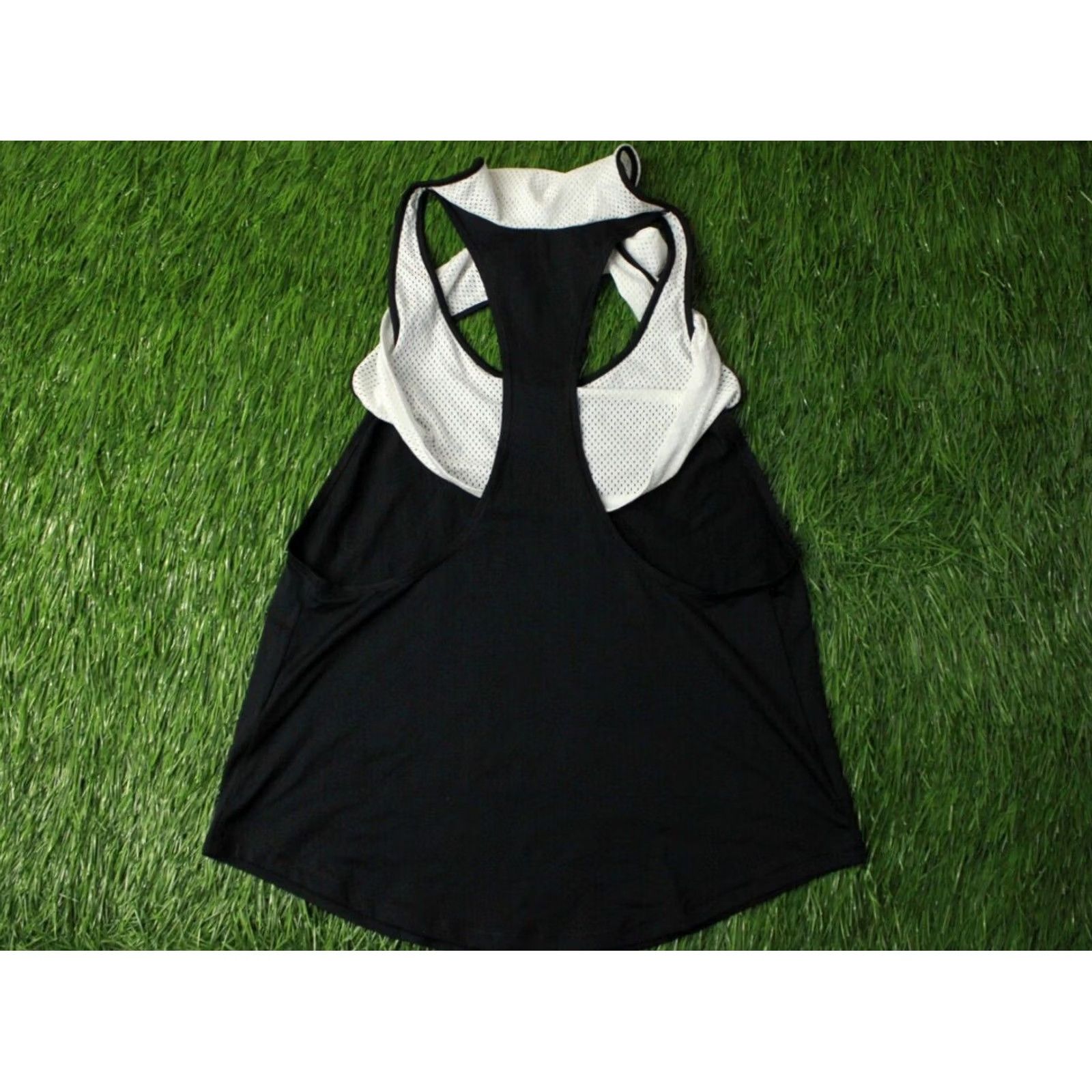 Under Armour UNDER ARMOUR TRAINING SPORT VEST TANK SHIRT JERSEY L WOMEN 2017 Size L / US 10 / IT 46 - 2 Thumbnail