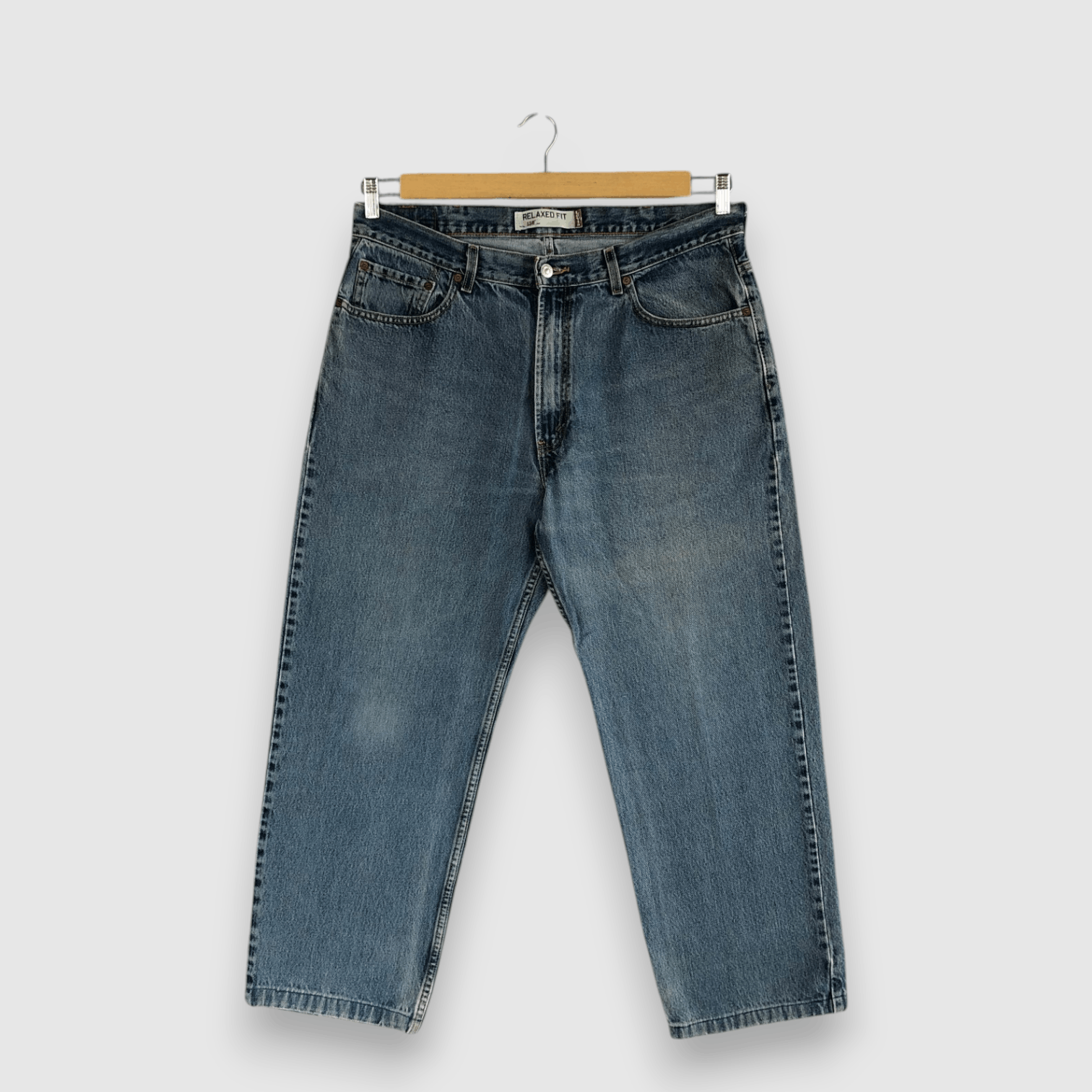 Levi's Vintage Levis 550 Baggy Jeans Levi's Faded Wash Denim Size US 36 / EU 52 - 1 Thumbnail