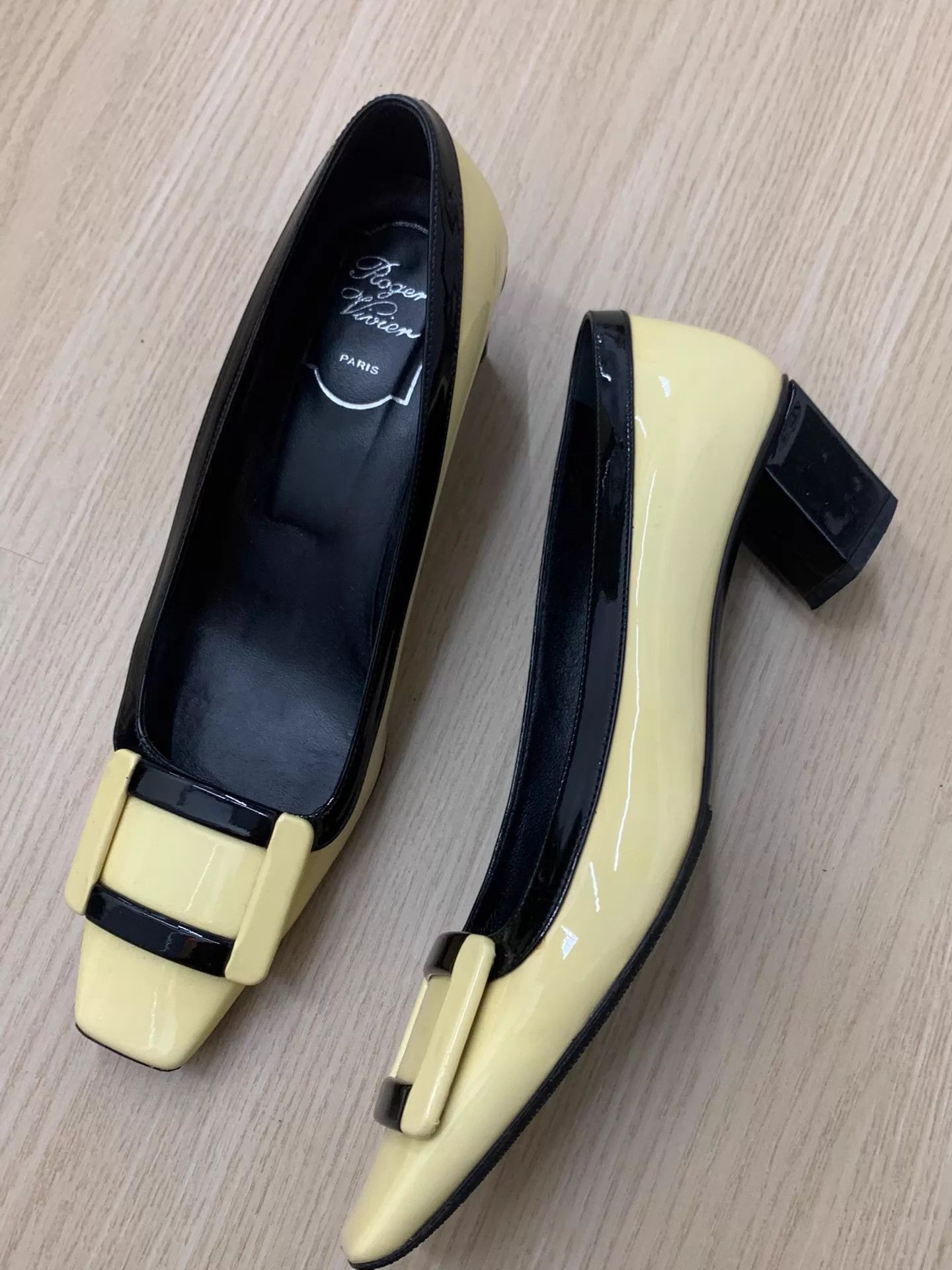 Roger Vivier Roger Vivier Yellow Patent Square Buckle Pumps Size 38 New Size US 7.5 / IT 37.5 - 3 Thumbnail
