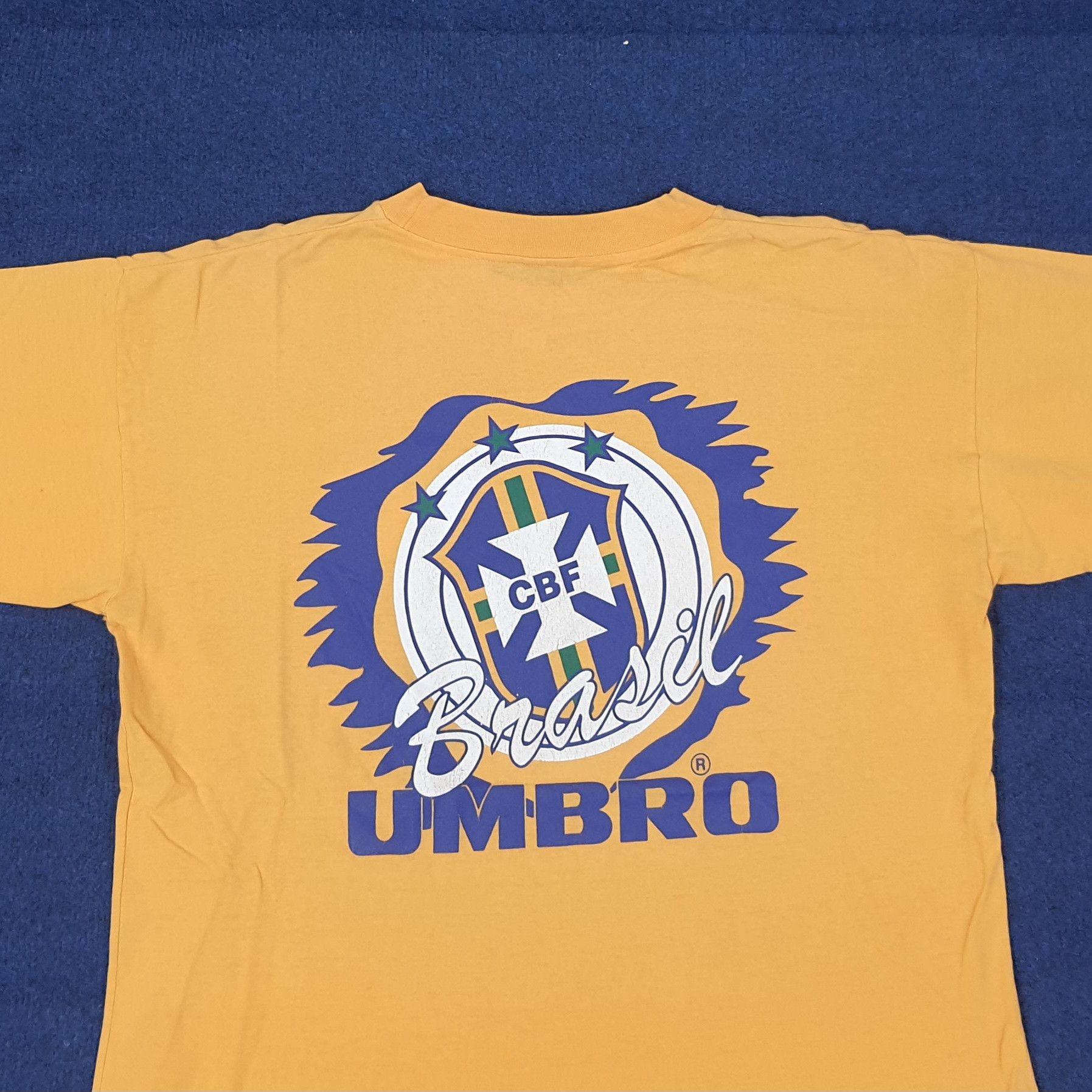Umbro Vintage Umbro Brazil Soccer Team Tshirt C249N58 Size US L / EU 52-54 / 3 - 2 Thumbnail