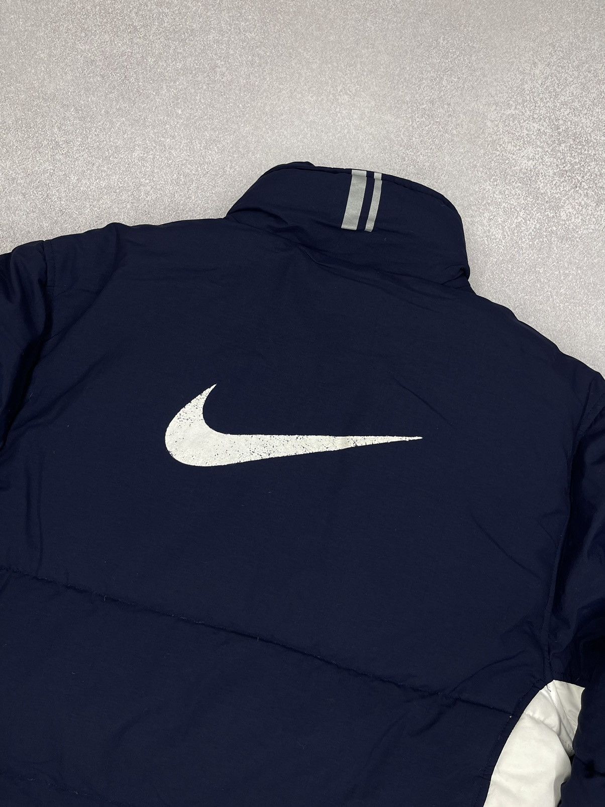 Nike Vintage Nike Nylon Down Jacket Big Logo Swoosh Y2K ACG TN Size US M / EU 48-50 / 2 - 7 Thumbnail