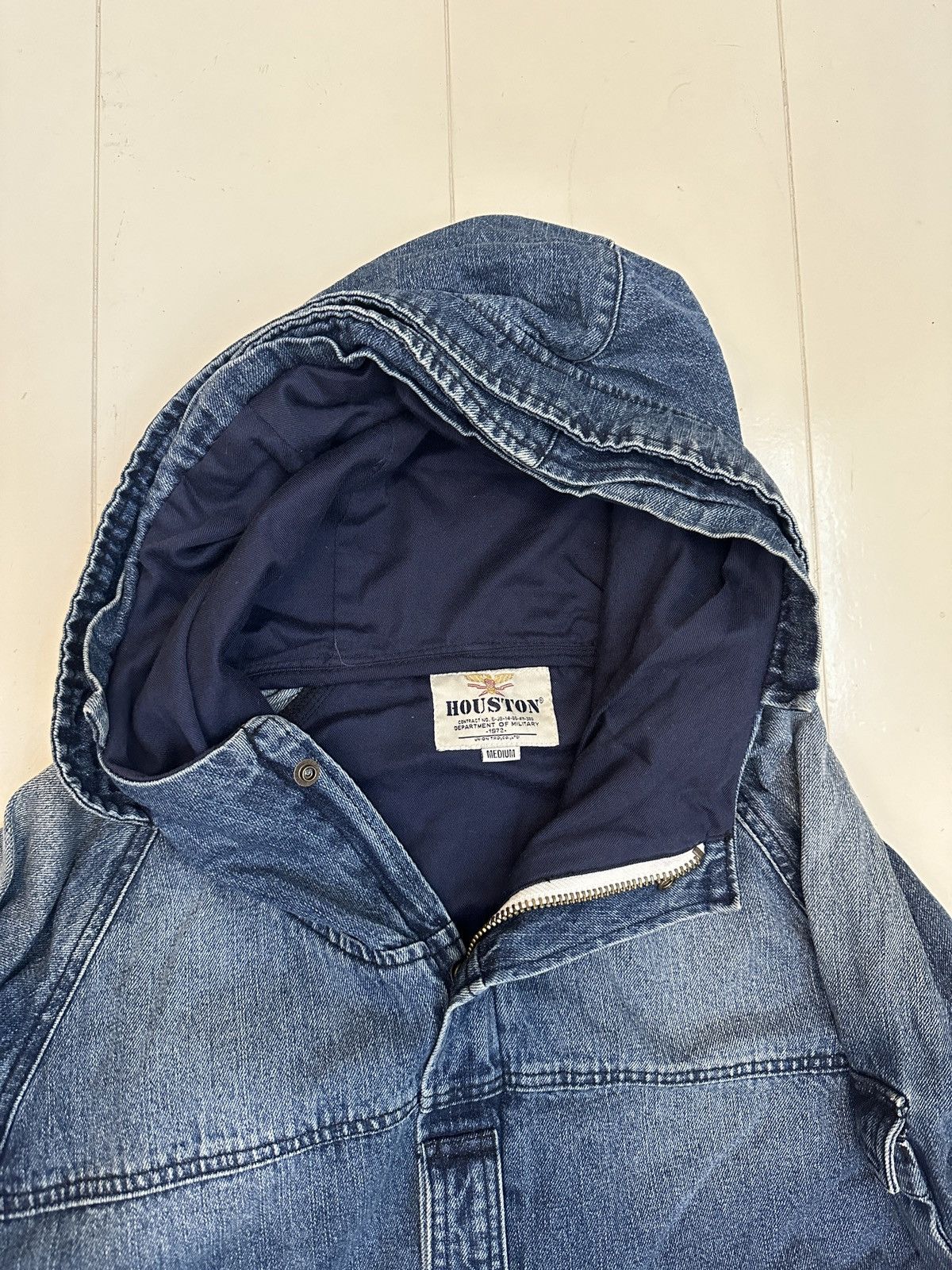 Vintage Vintage 1972 Denim Military Hooded Jacket Size US M / EU 48-50 / 2 - 1 Thumbnail