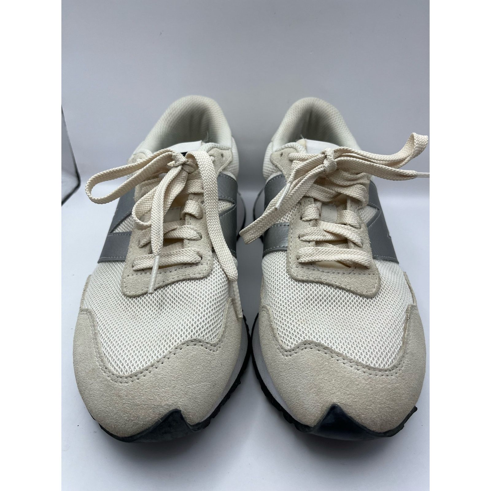 New Balance New Balance 237 Running Sneakers, Sea Salt Silver Women USED Size US 8 / IT 38 - 5 Thumbnail