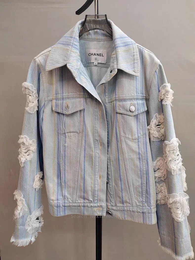 Chanel Chanel Denim jacket Size XS / US 0-2 / IT 36-38 - 1 Thumbnail