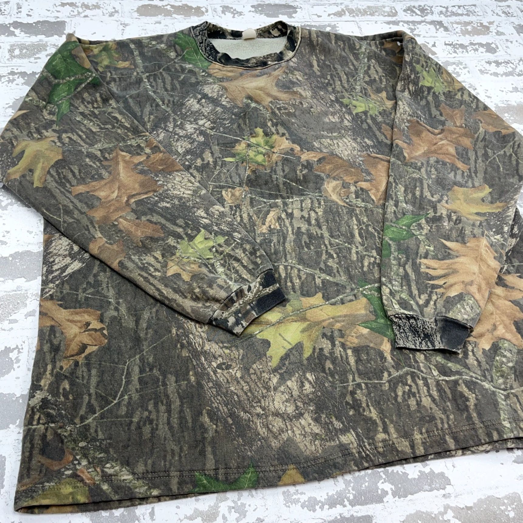 Realtree VINTAGE Camo Sweatshirt Men 2XL Crew Neck Sweater Realtree USA 90s Y2K Skate Logo Size US XXL / EU 58 / 5 - 5 Thumbnail