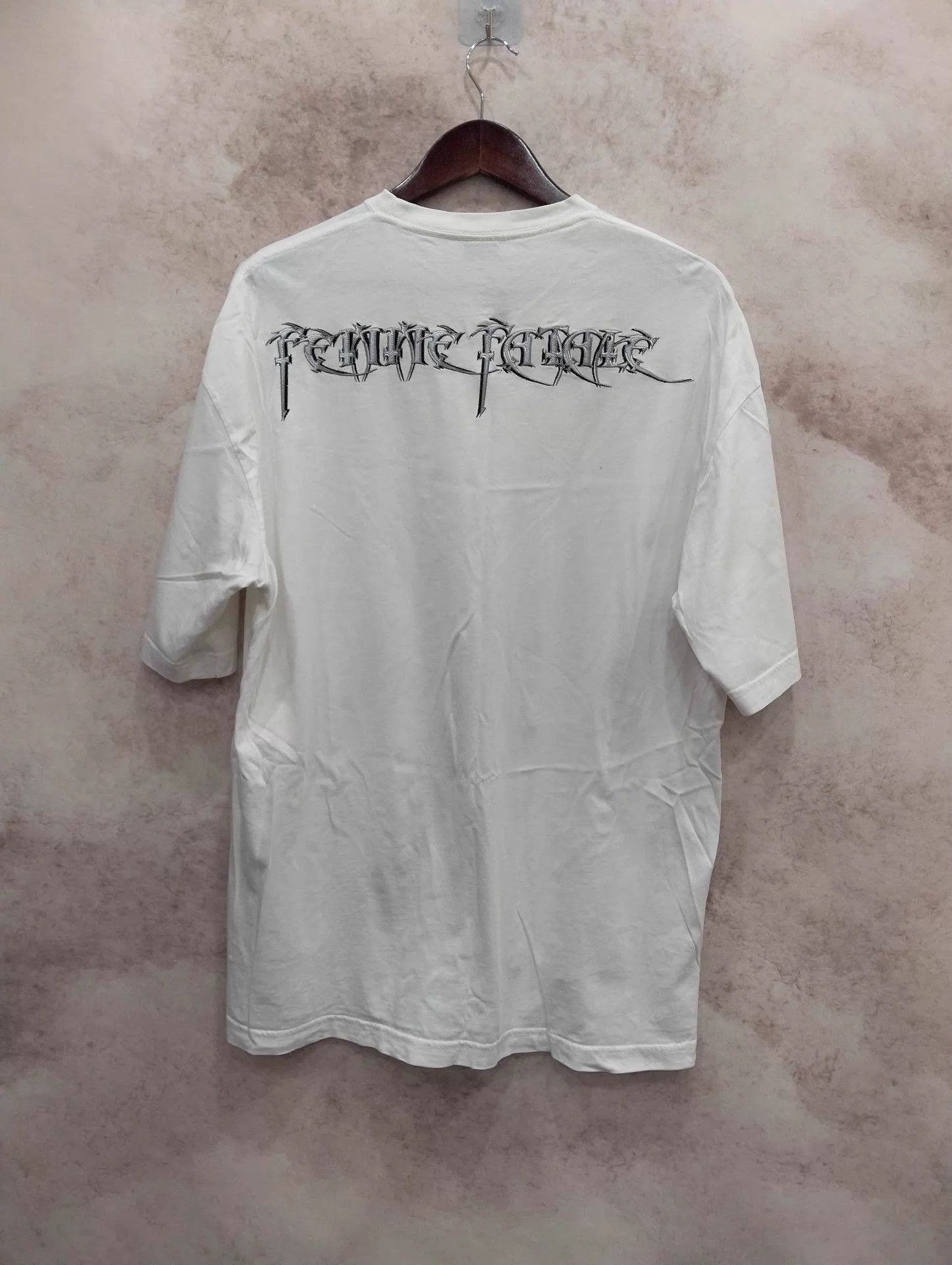 Balenciaga Balenciaga White Back Sanskrit Print T-shirt XS Size US XS / EU 42 / 0 - 2 Thumbnail