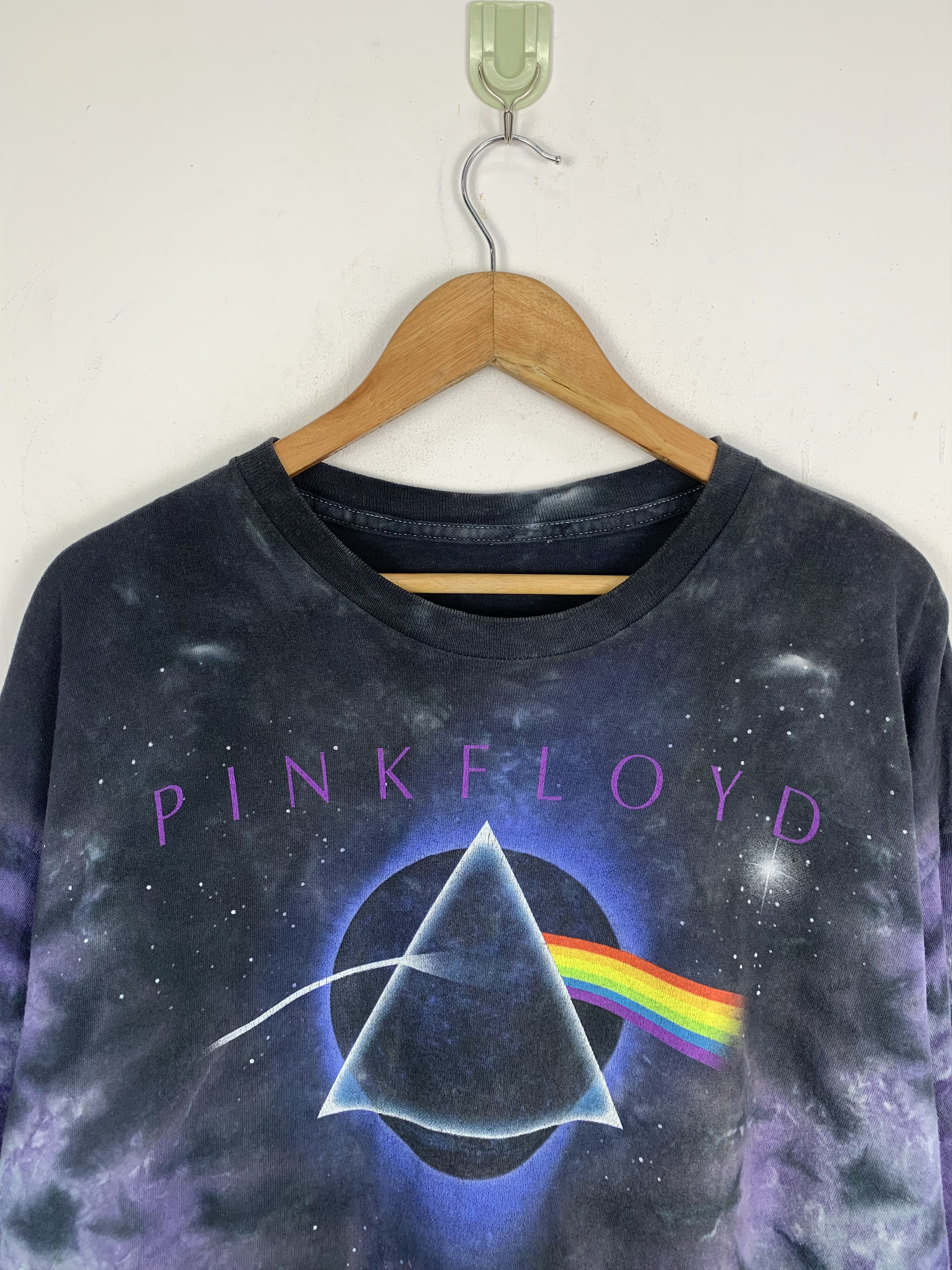 Band Tees × Pink Floyd × Vintage Vintage 90s Pink Floyd Tie dye Band T Shirt TA0292 Size US L / EU 52-54 / 3 - 2 Thumbnail