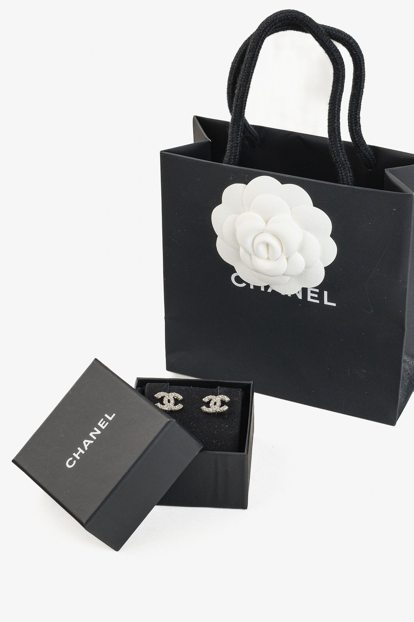 Chanel Chanel CC Pearl-Embellished Gold-Tone Stud Earrings