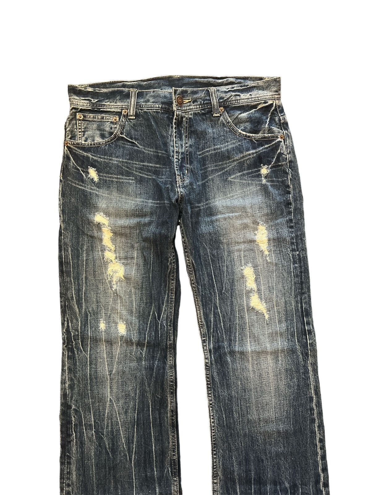 Japanese Brand FLARED💥UNKNOW JAPANES BRAND RIPPED DISTRESSED DENIM PANT Size US 33 - 2 Thumbnail