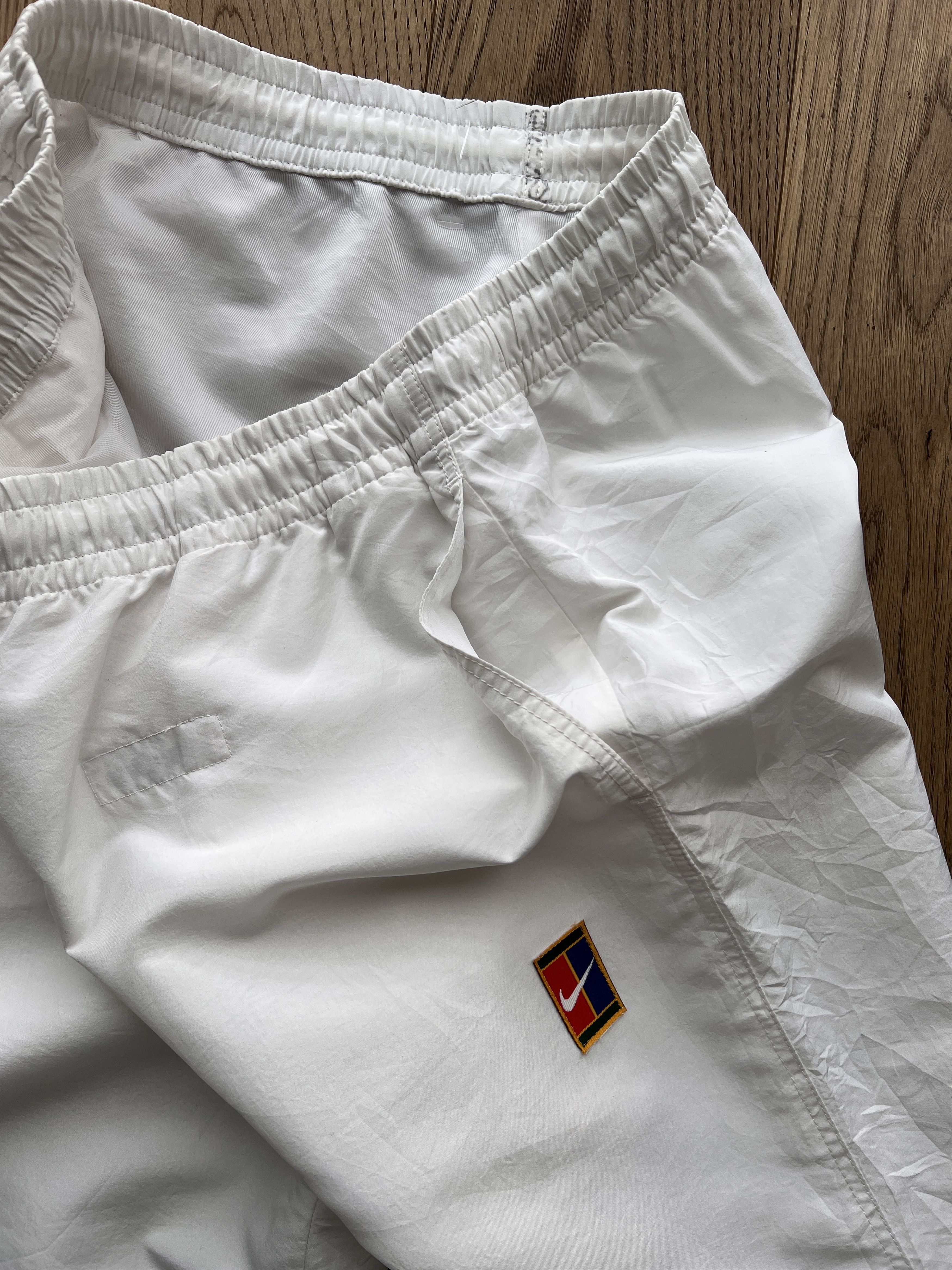 Nike Archive 80s! Nike Court vintage nylon track pants tennis Size US 32 / EU 48 - 10 Thumbnail