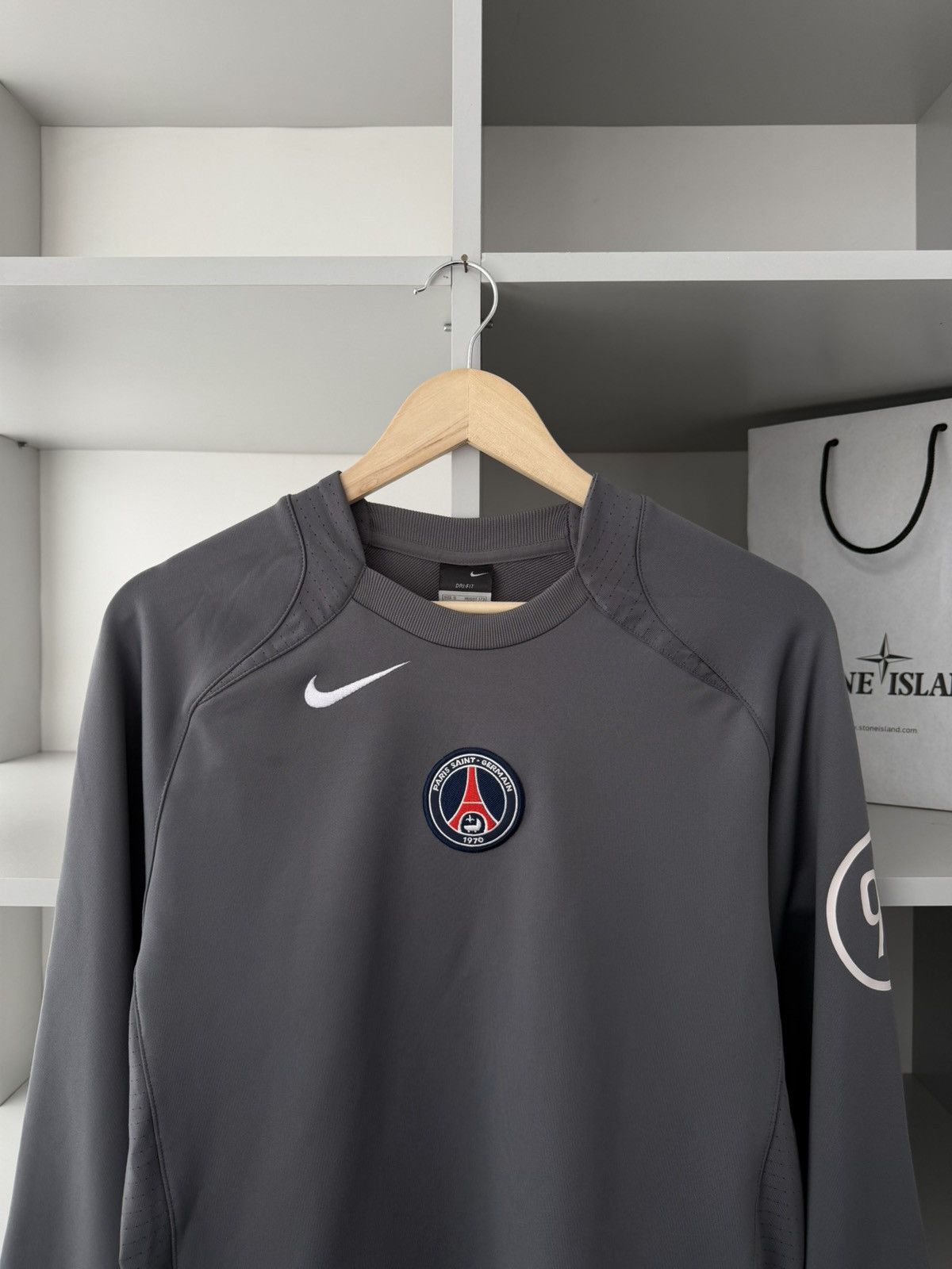 Nike Nike PSG Paris Total 90 Vintage 2003 2004 Longsleeve Jersey Size US S / EU 44-46 / 1 - 3 Thumbnail