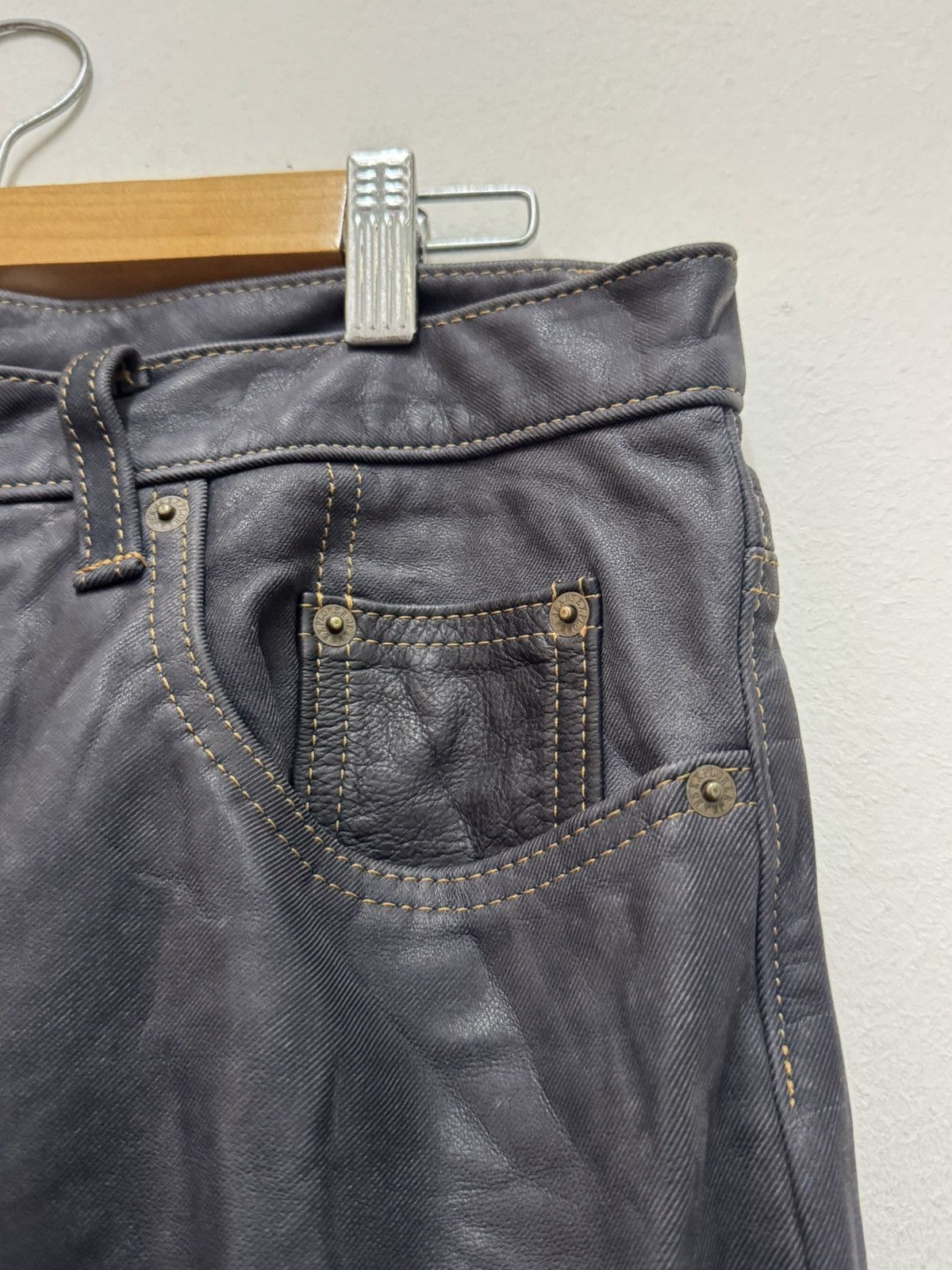 Vintage Explorer leather jeans Japan Size US 35 - 3 Thumbnail