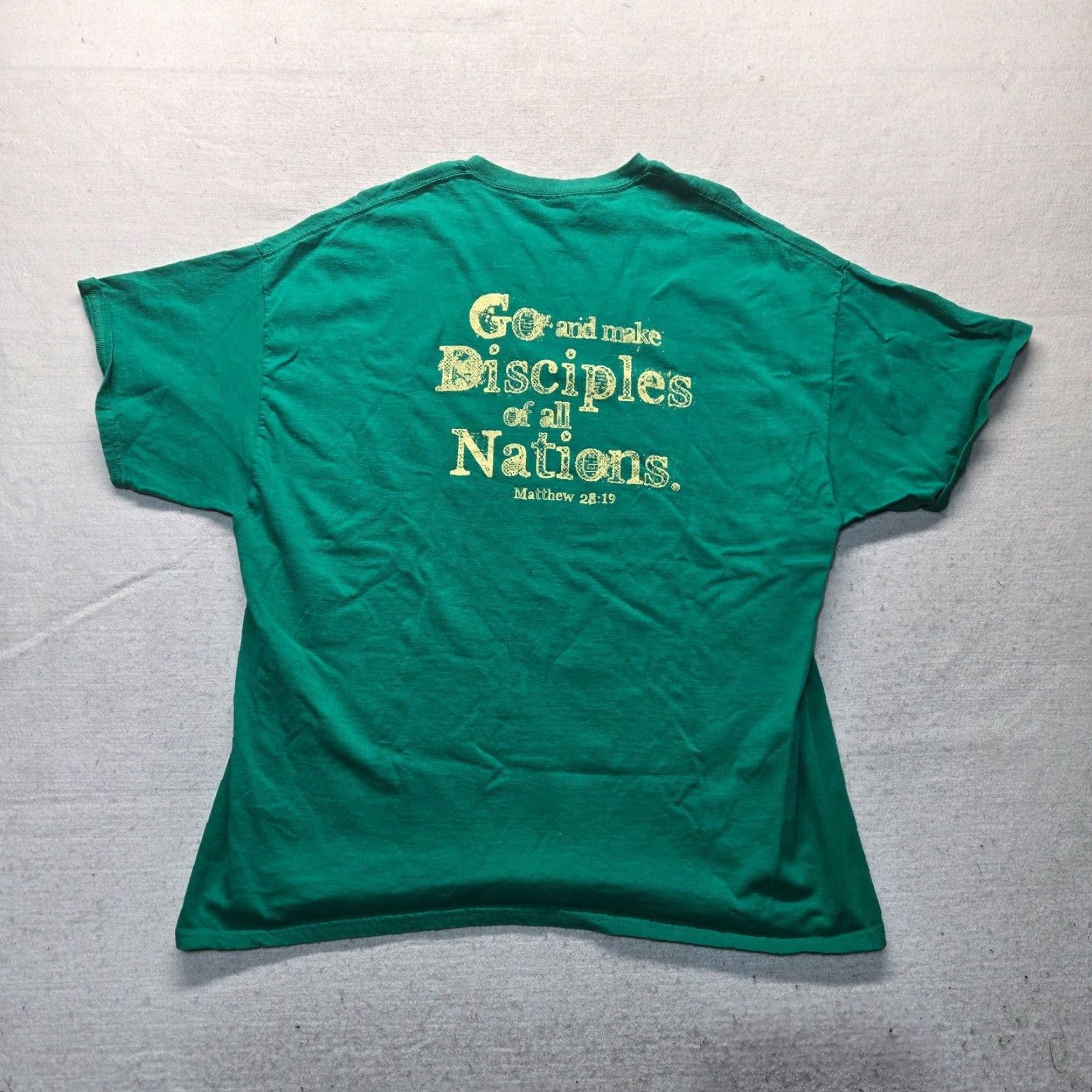 Vintage Go And Make Disciples Of All Nations Mathews 28:19 Tee T-Shirt Adult Men's 2XL Shirt Green Size US XXL / EU 58 / 5 - 8 Thumbnail