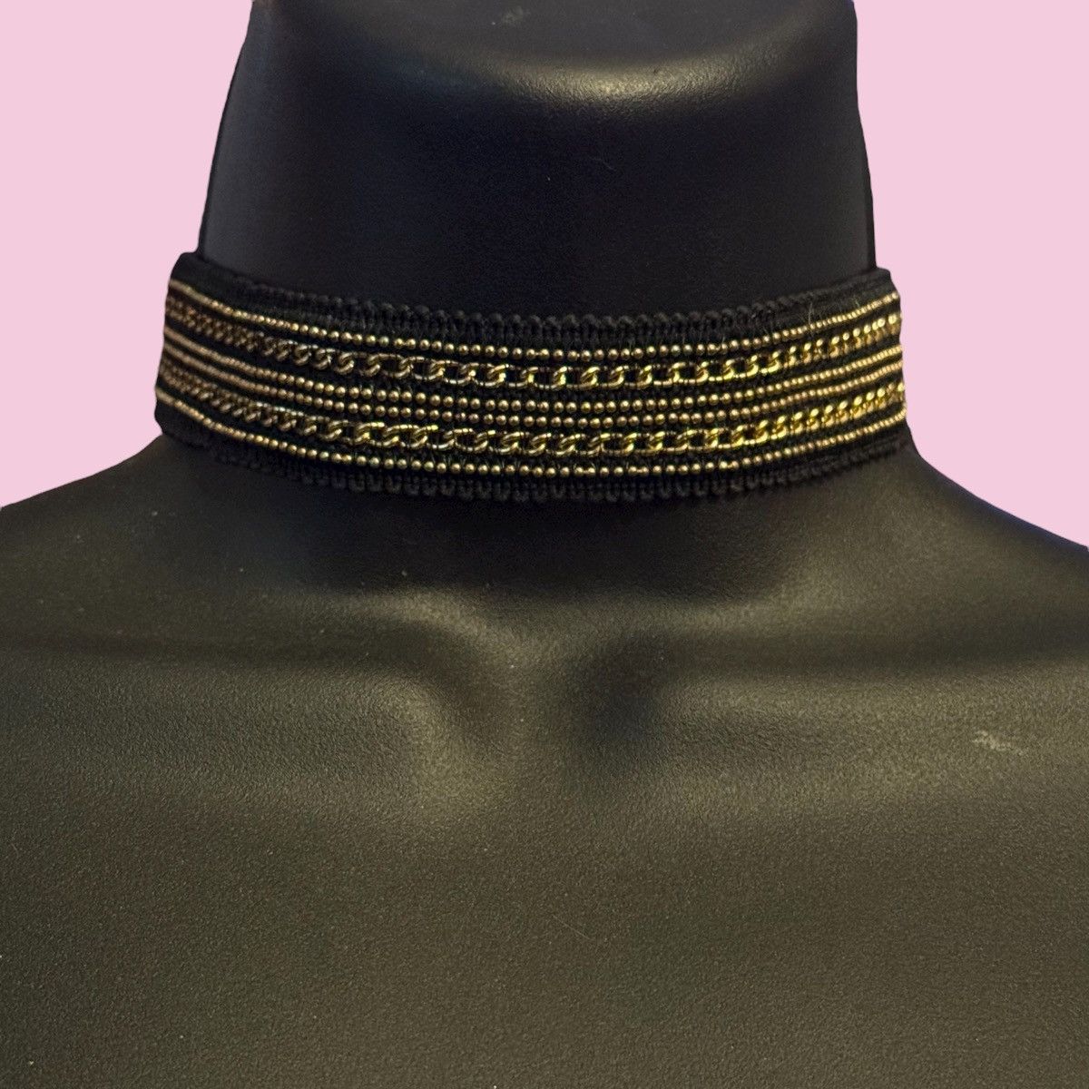 Other Natasha black lace and gold chains choker necklace Size ONE SIZE - 1 Thumbnail