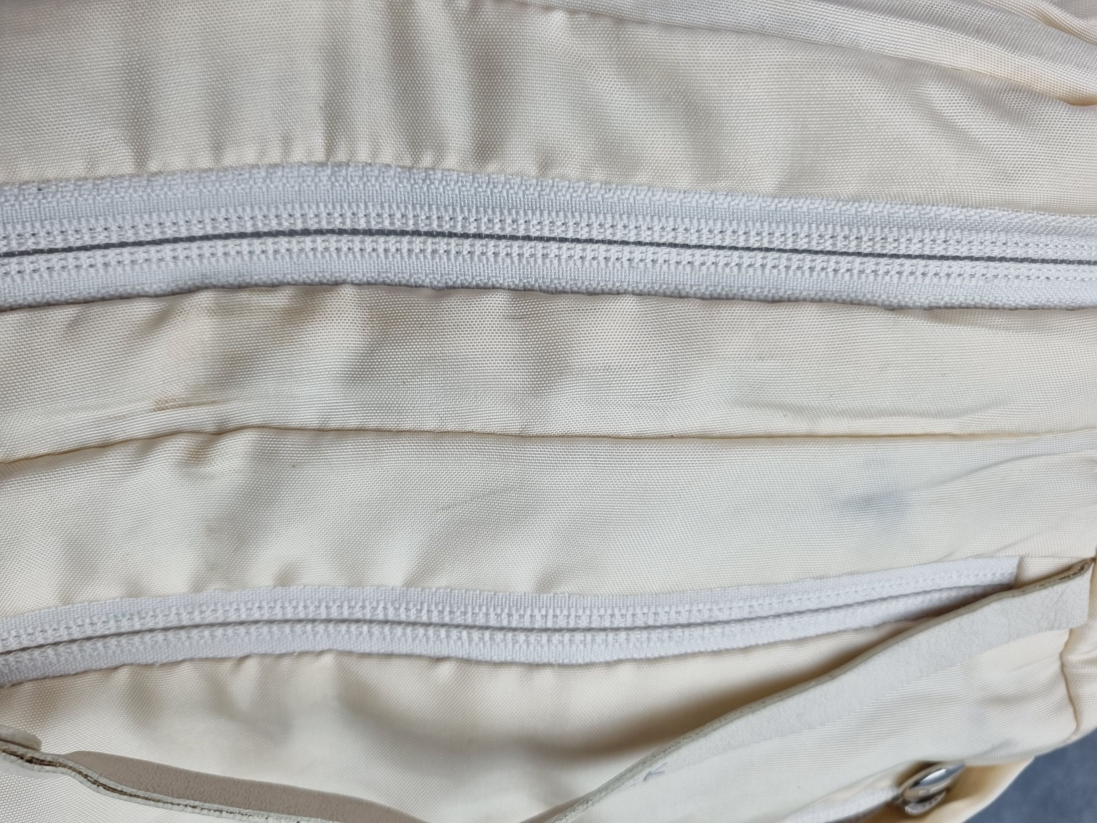Japanese Brand × Mandarina Duck × Vintage Mandarina Duck Roomy Dirty Nylon Shoulder Bag Size ONE SIZE - 12 Thumbnail