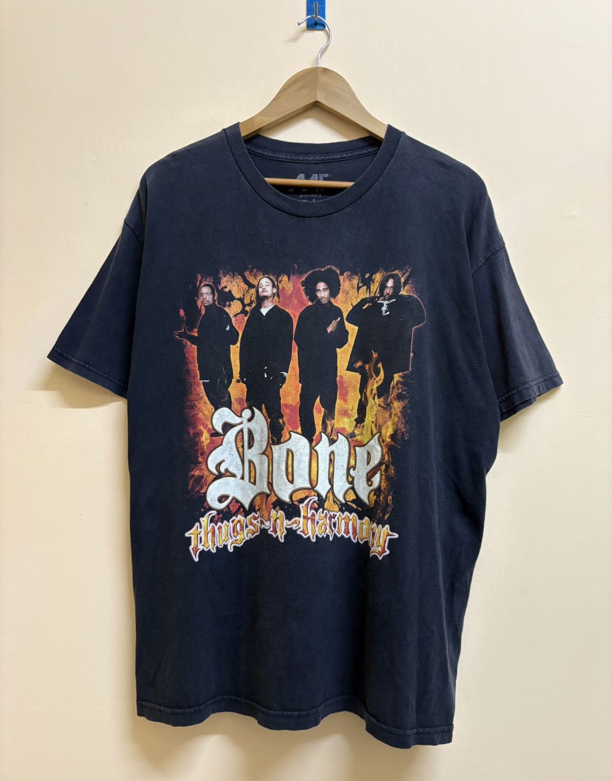 Rap Tees Vintage Y2k Bone Thugs N Harmony Line Up Band Rap T-Shirt Size US XL / EU 56 / 4 - 1 Thumbnail