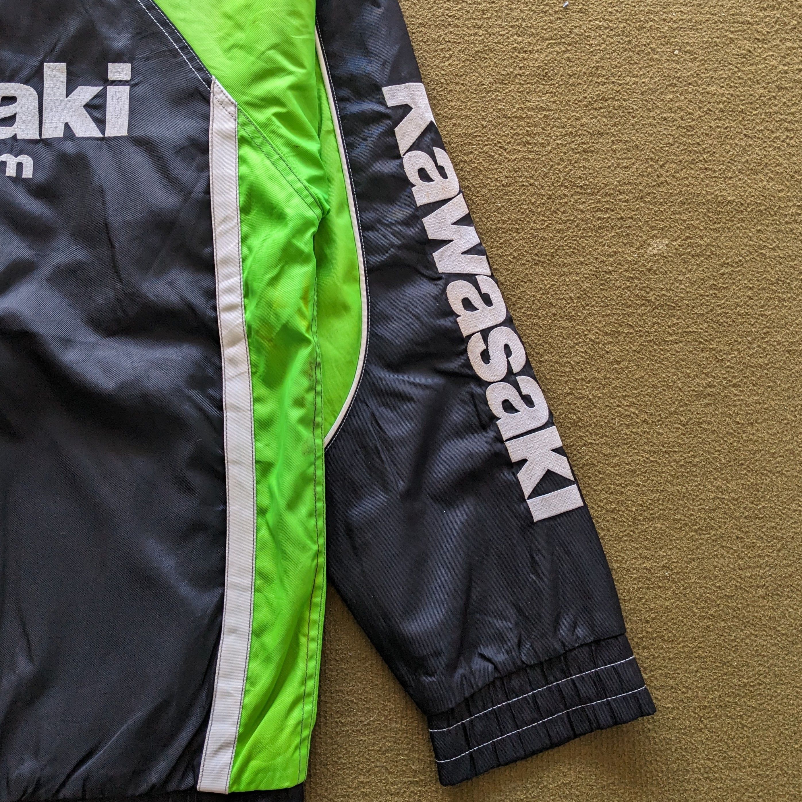 Vintage Vintage KAWASAKI Racing Team Jacket Size US L / EU 52-54 / 3 - 4 Thumbnail