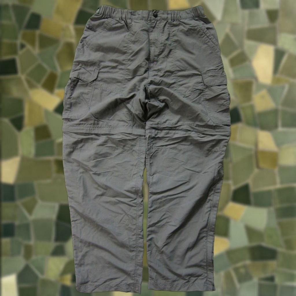 Vintage VINTAGE REI 100% Nylon Grey Hike Camp Zip Off Convertible Leg Cargo Pant Men Large Size US 32 / EU 48 - 1 Thumbnail