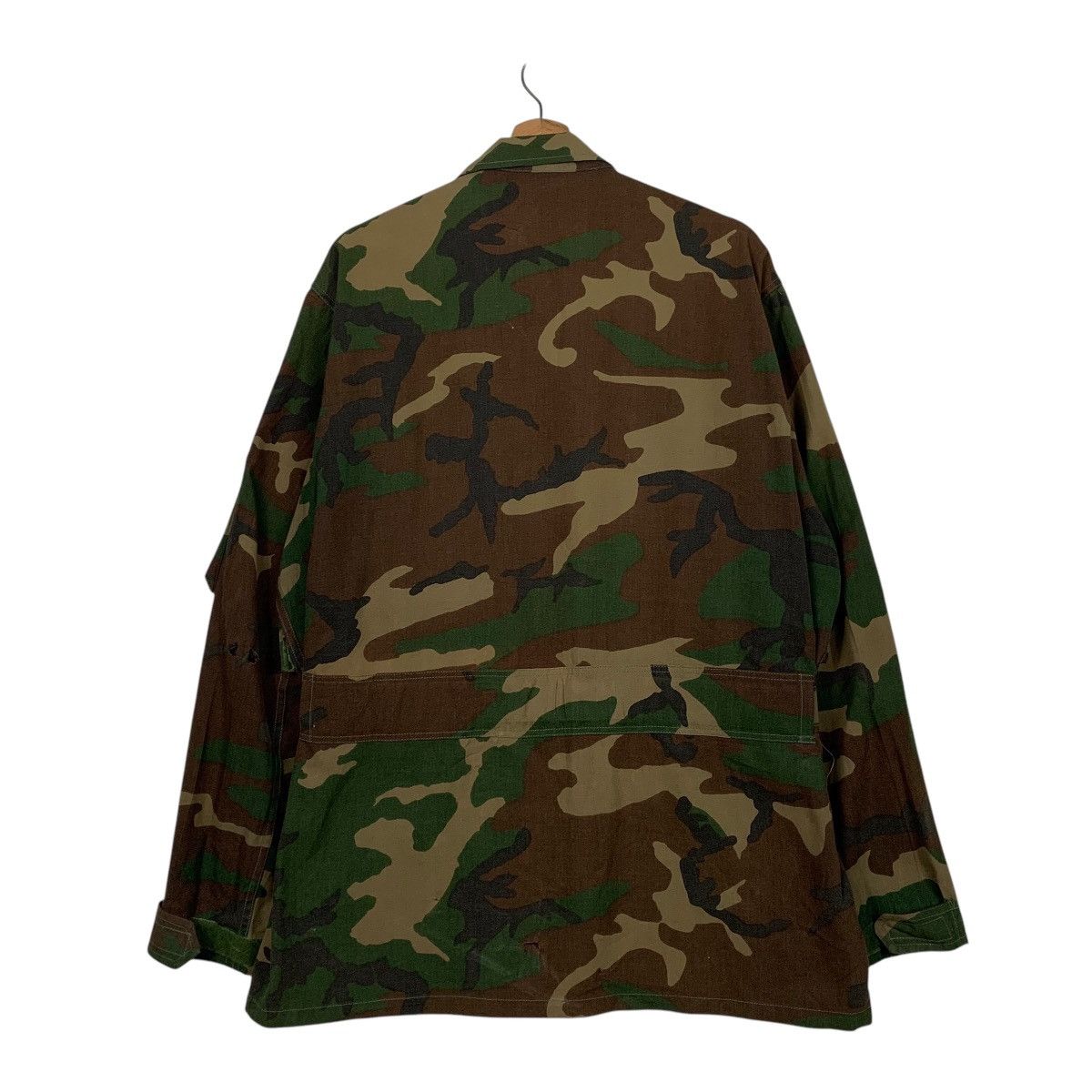 Vintage Vintage US Military Combat Camouflage Jacket Size US L / EU 52-54 / 3 - 7 Thumbnail