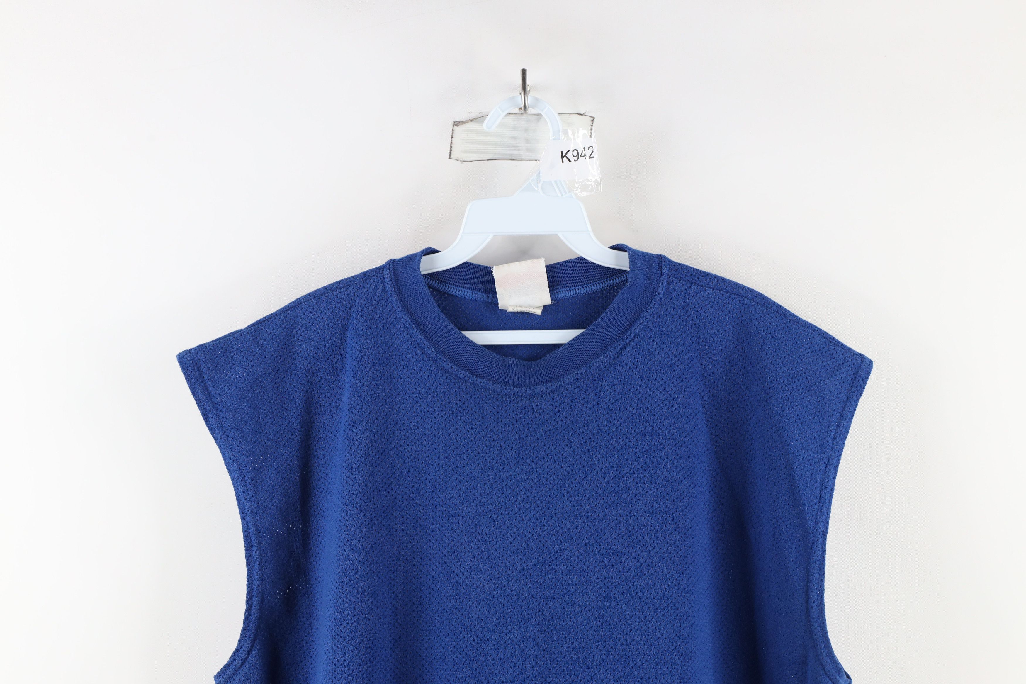 Vintage Vintage 90s Streetwear Mesh Sleeveless Muscle T-Shirt Blue Size US L / EU 52-54 / 3 - 2 Thumbnail