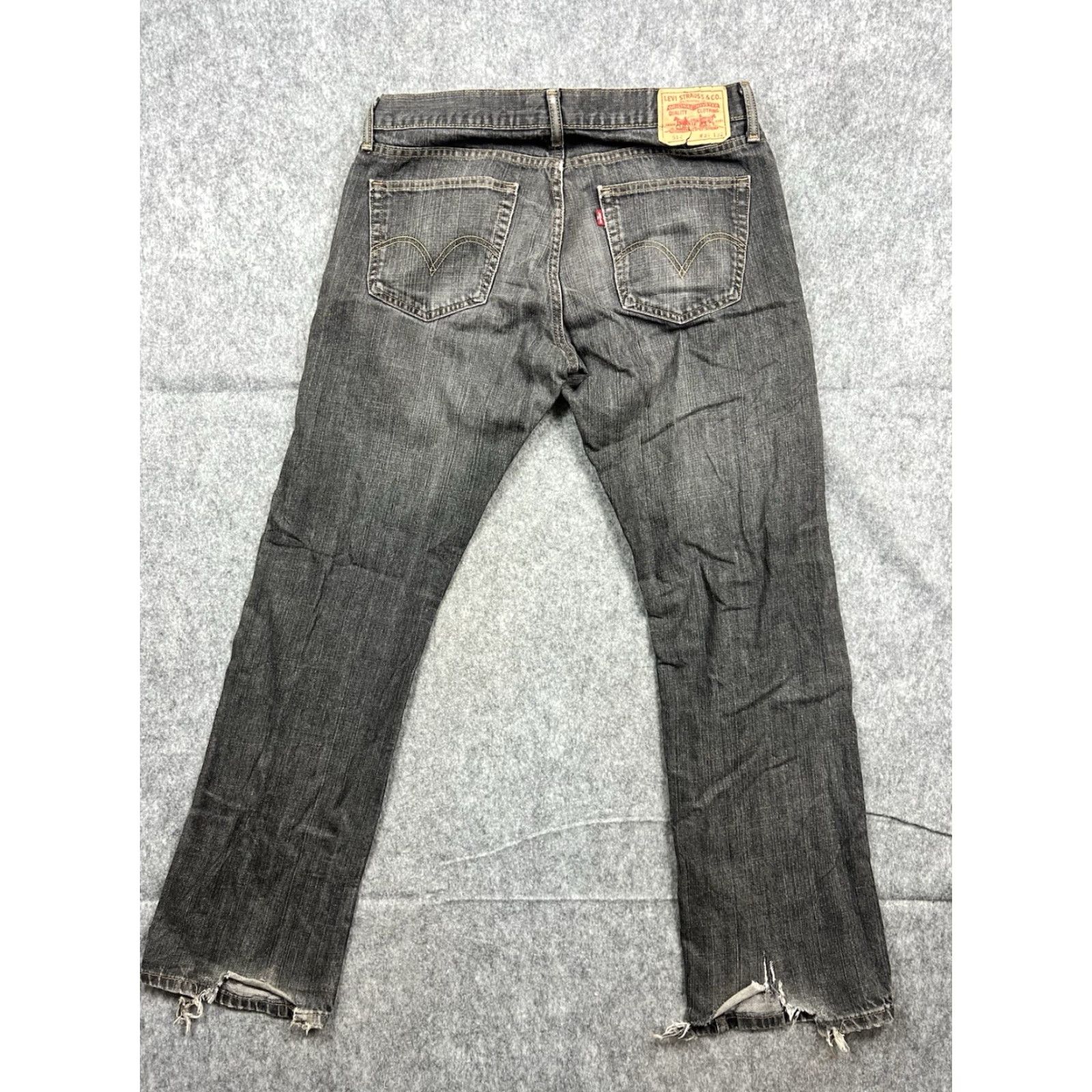 Levi's VINTAGE Levi's 514 Jeans Black Slim Straight Leg Distressed Size 34x32 Men Slim Jeans Size US 34 / EU 50 - 2 Thumbnail