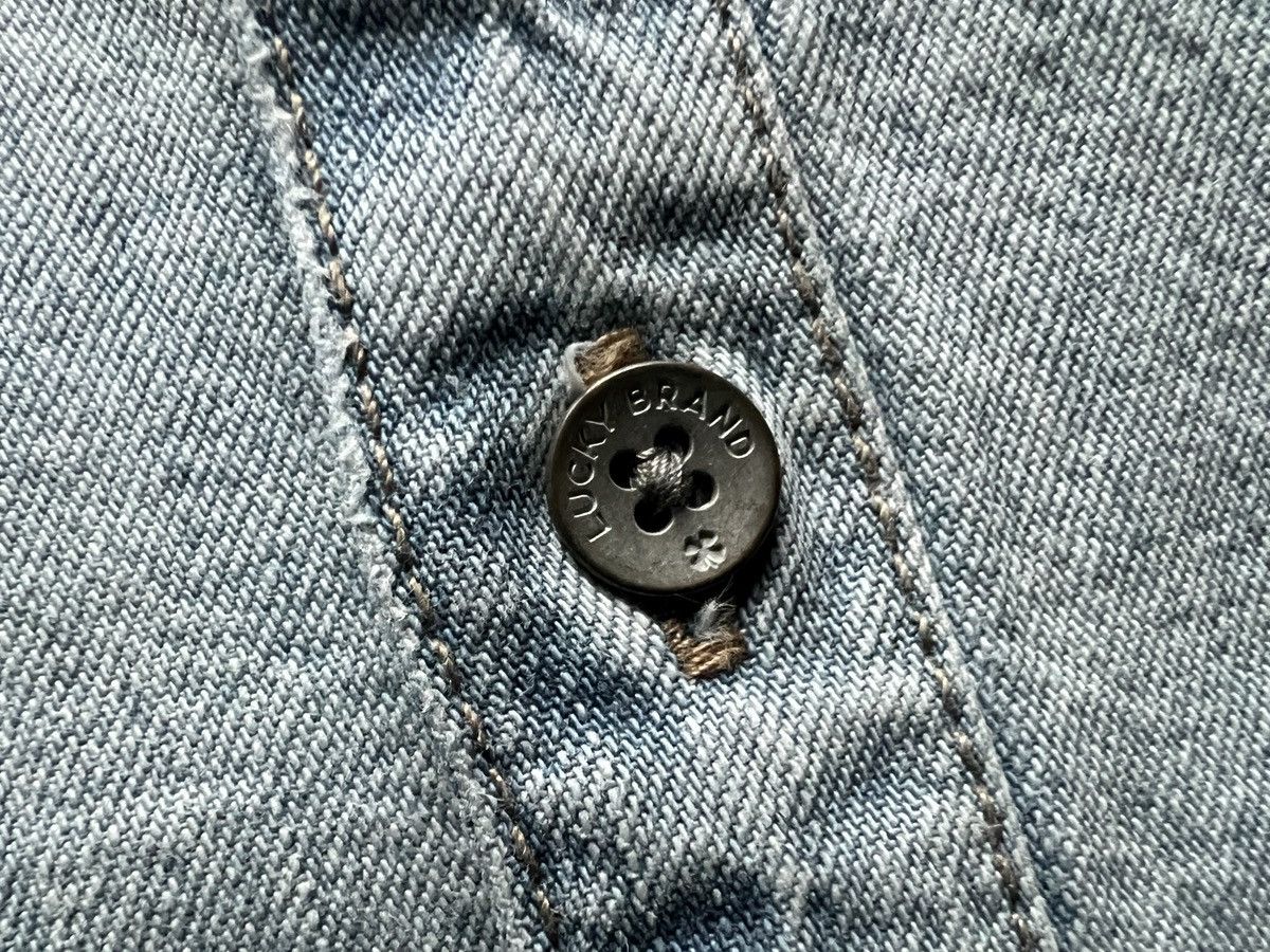 Lucky Brand Lucky Brand : Denim Shirt Flower Embroidered Size US XL / EU 56 / 4 - 9 Thumbnail