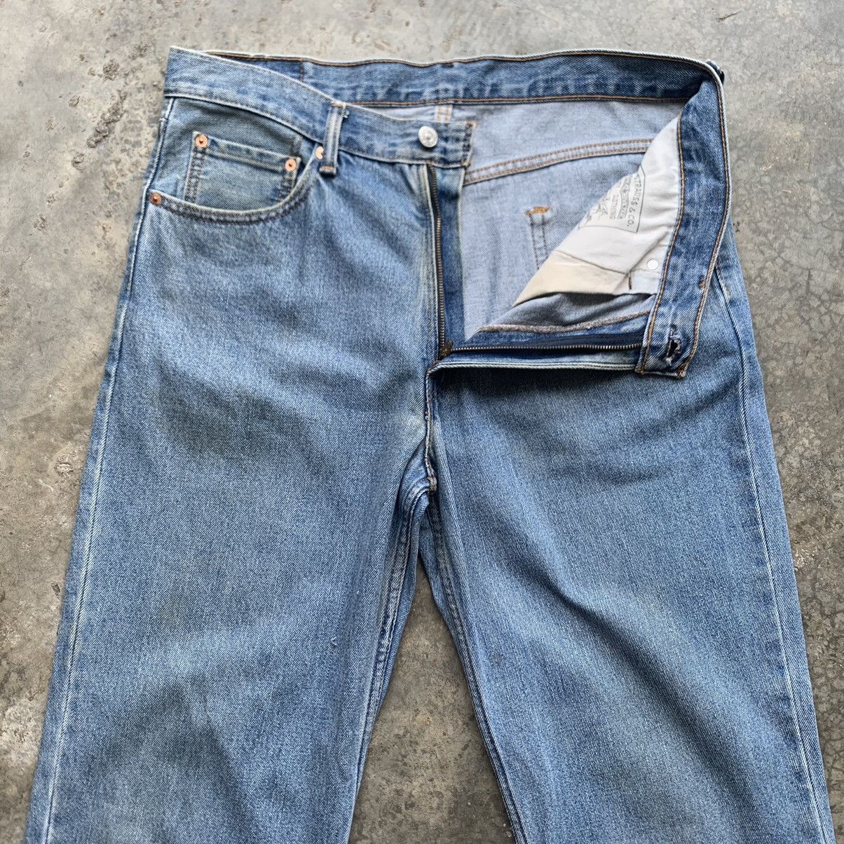 Levi's Vintage Levis 550 Relaxed Fit Denim Jeans Size 36x30 Size US 36 / EU 52 - 5 Thumbnail