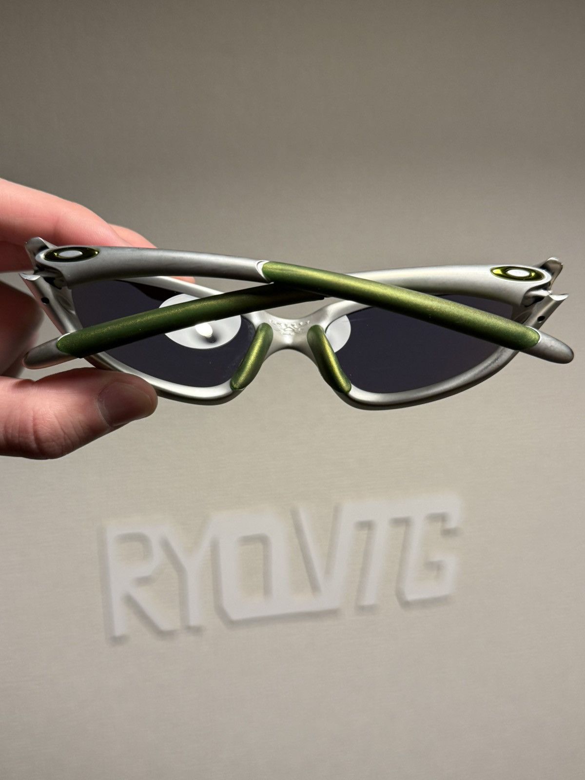 Oakley OAKLEY XX TWENTY FMJ5.56 GREEN SUNGLASSES Size ONE SIZE - 6 Thumbnail