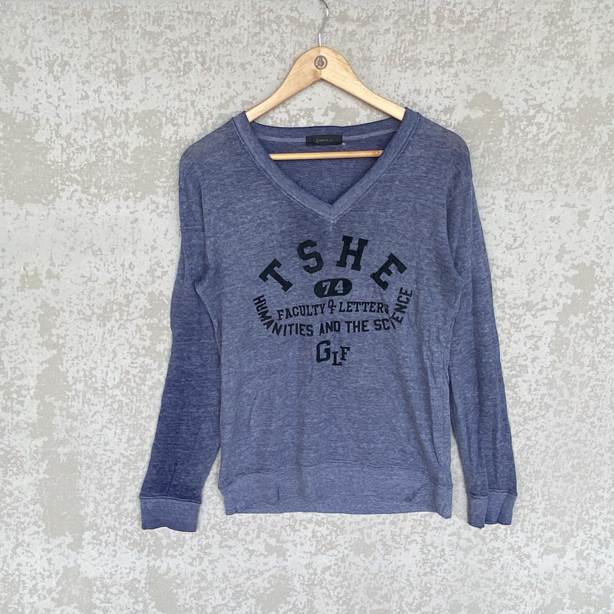 Vintage Tshe Big Printed Long Sleeve T-Shirt Pullover Size M
