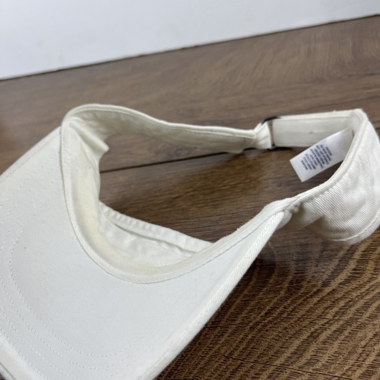 Gap GAP Visor Gap White Hat Adjustable Adult Size Hat White Cap Size ONE SIZE - 11 Thumbnail