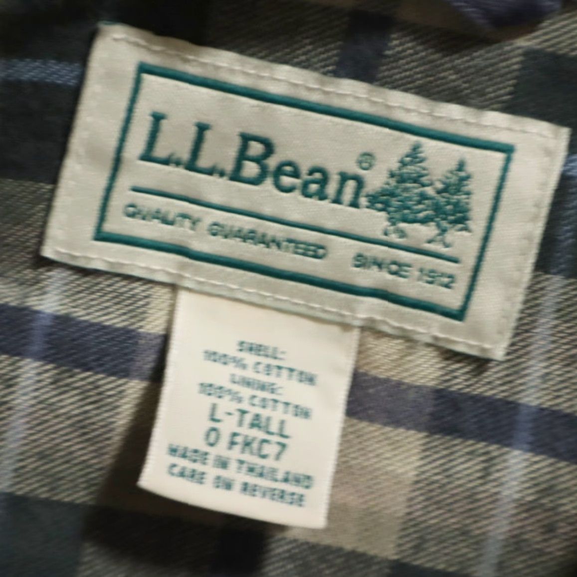 Vintage LL Bean Navy Fleece Lined Cotton Button Up Shirt Men LT Size US L / EU 52-54 / 3 - 5 Thumbnail