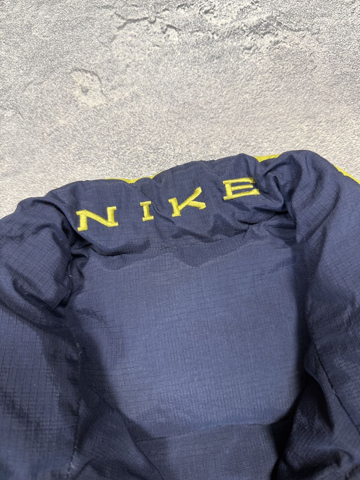 Nike × Vintage Nike Vintage Puffer Reversible Vest Big Logo Size US XL / EU 56 / 4 - 6 Thumbnail