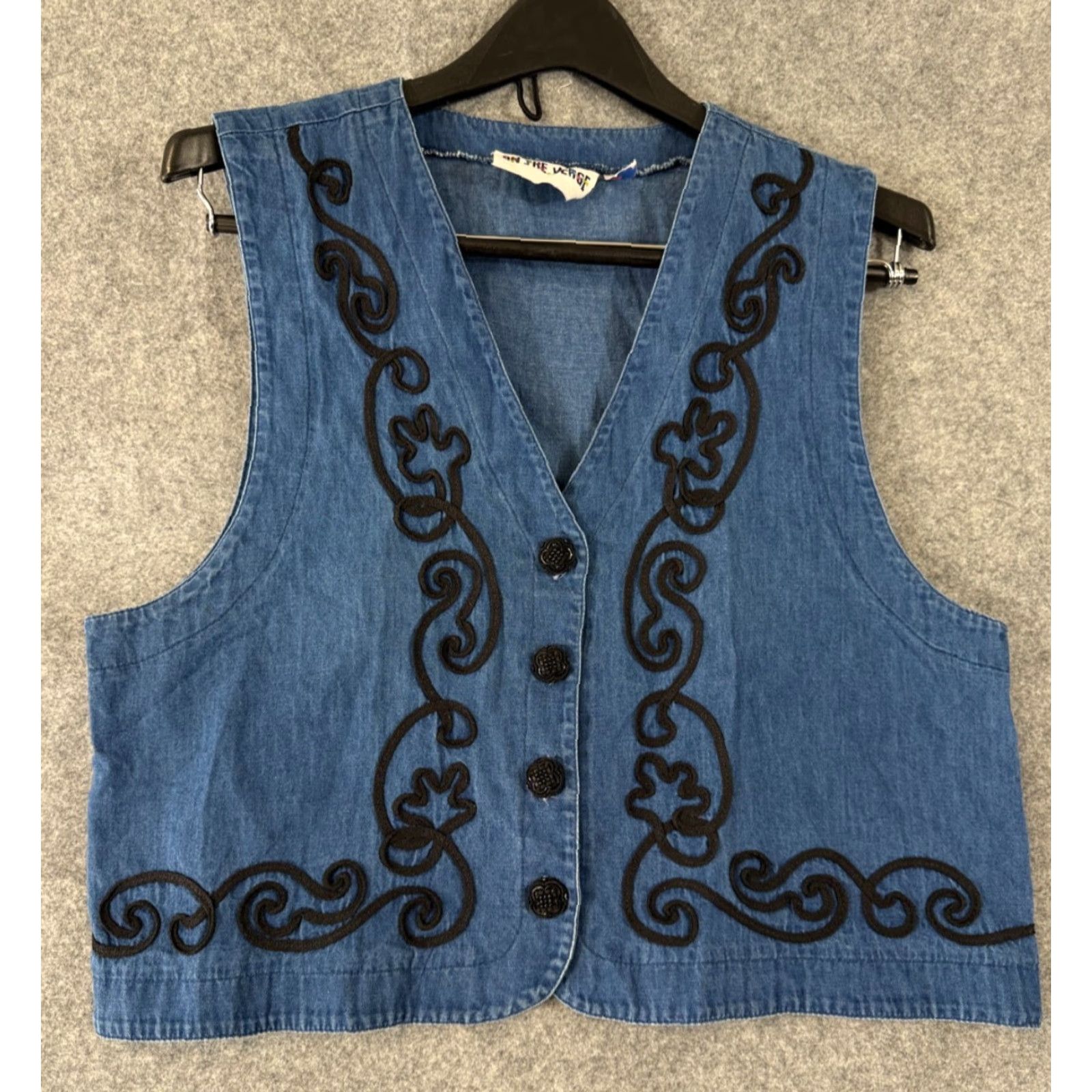 Denime VINTAGE On The Verge Vest Womens M Blue Denim Embroidered Boho Western USA Size M / US 6-8 / IT 42-44 - 2 Thumbnail