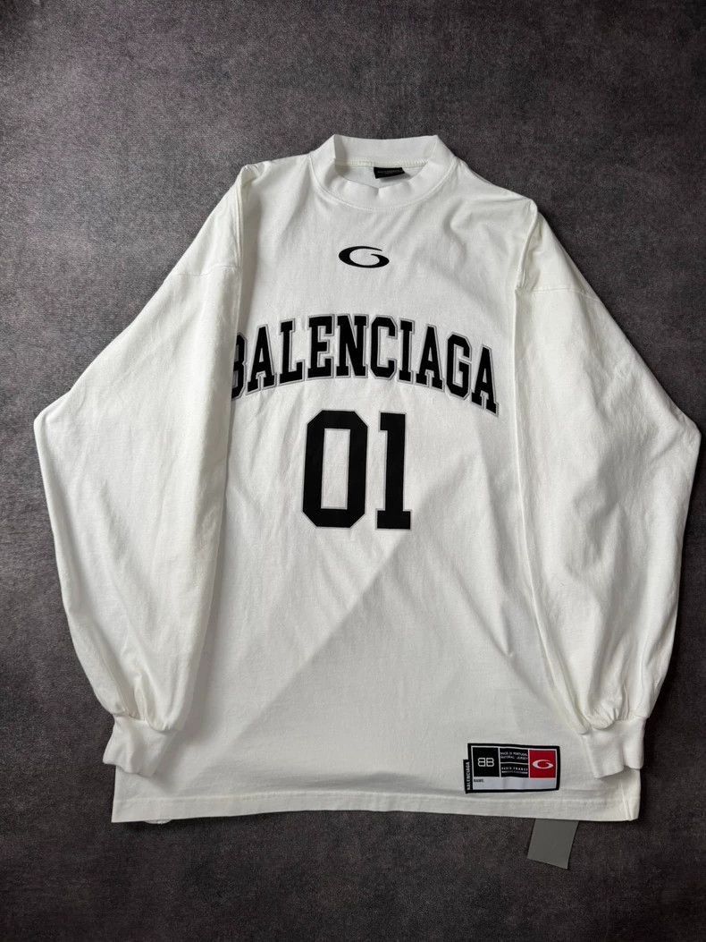 Balenciaga Balenciaga Vintage Balenciaga Basketball Jersey White Colo Size US M / EU 48-50 / 2 - 1 Thumbnail