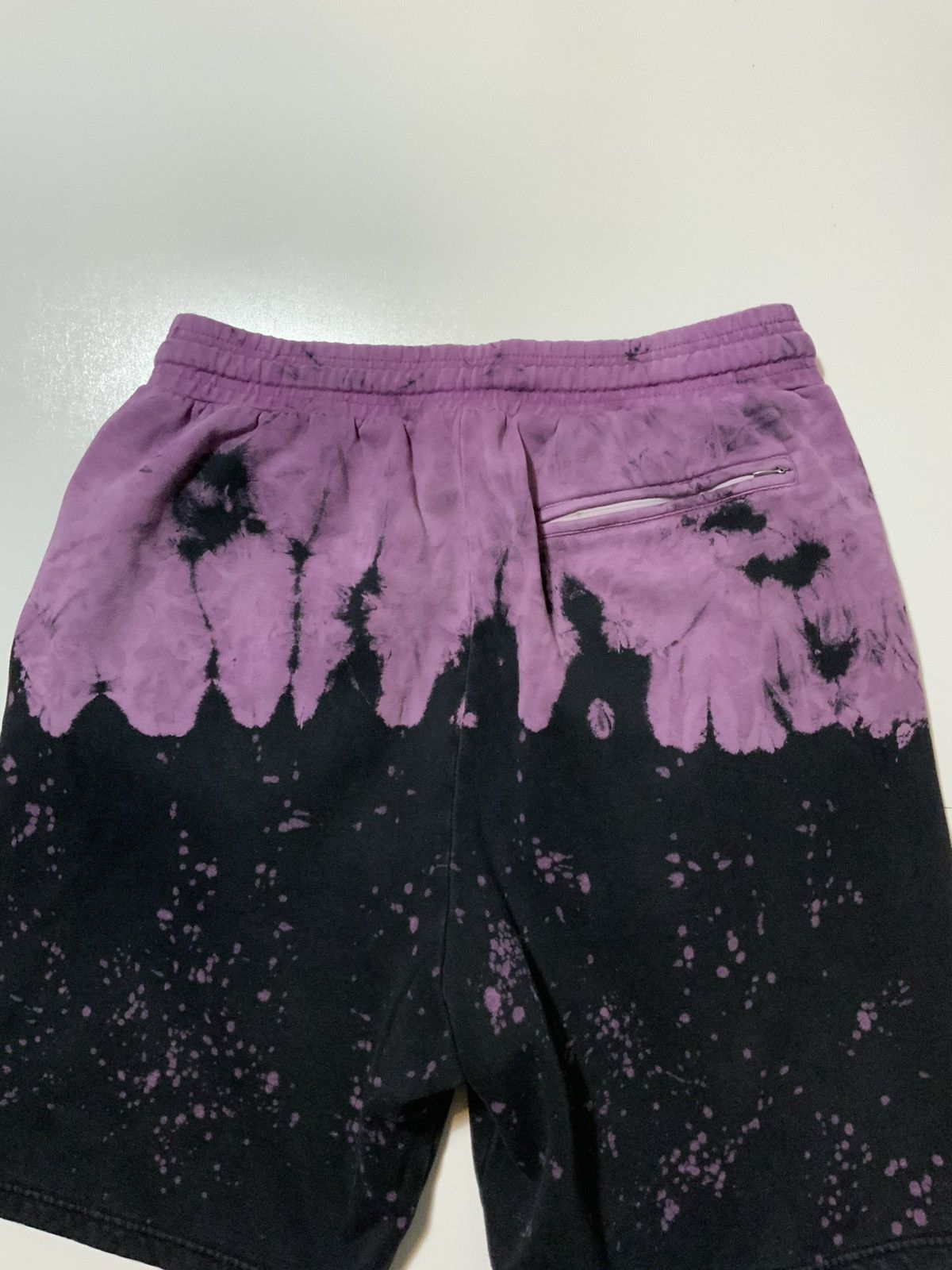 Other Internet Money Records Tie Dye Fleece Graphic Sweat Shorts Size US 34 / EU 50 - 11 Thumbnail