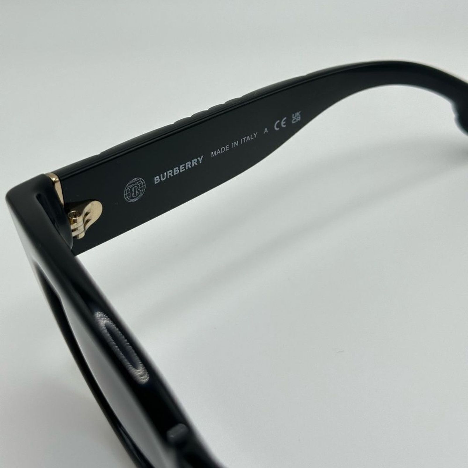 Burberry NEW BURBERRY BE4390 30018G Black/Grey Gradient Sunglasses Size ONE SIZE - 5 Thumbnail