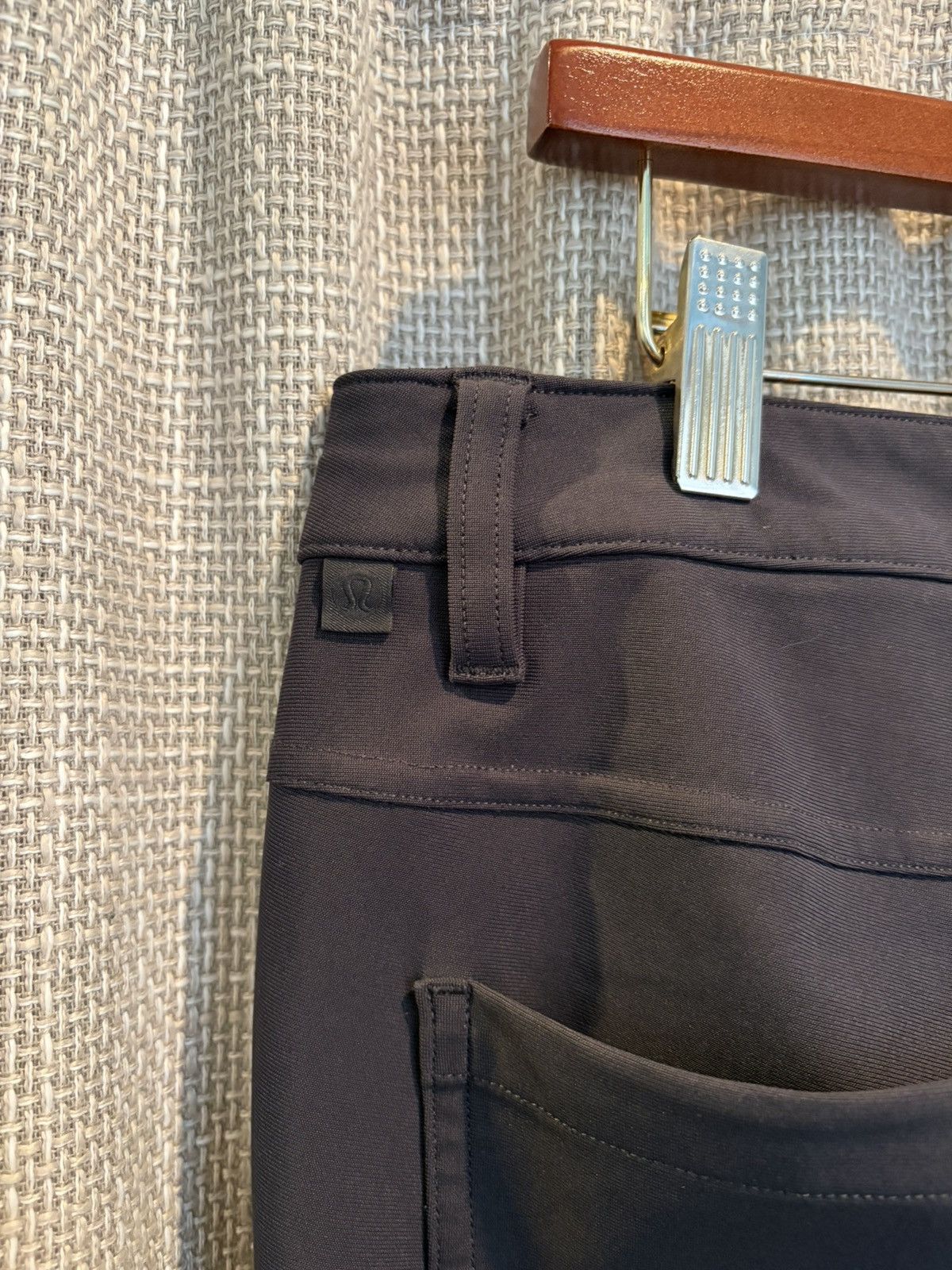 Lululemon Lululemon ABC Dark Grey Commuter Polyester Pants Size US 32 / EU 48 - 4 Thumbnail