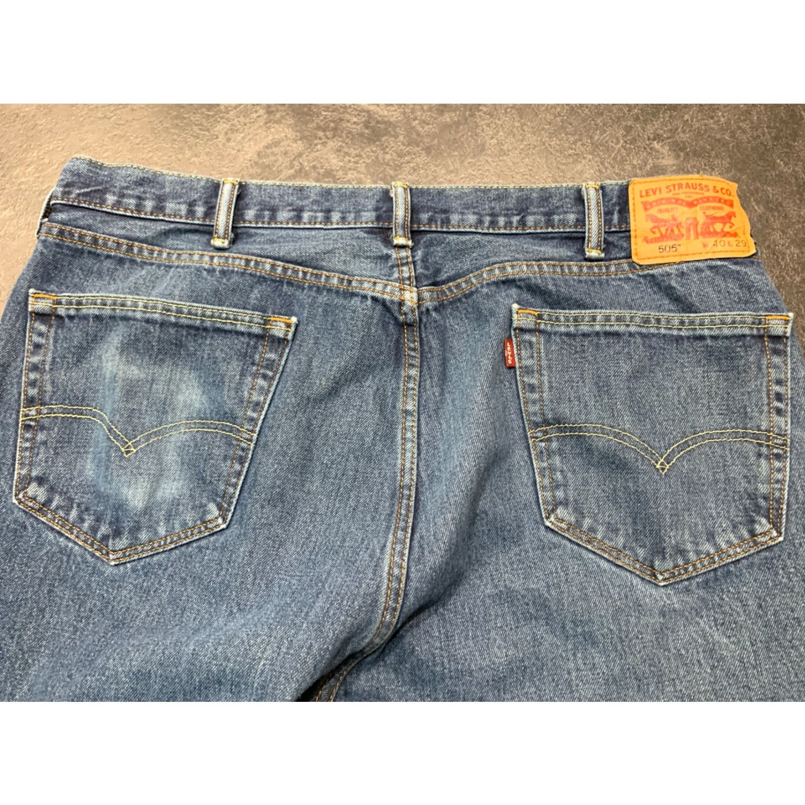 Levi's Levi's 505 Medium Wash Blue Jeans 40x29 Regular Straight Fit Mens Size US 40 / EU 56 - 3 Thumbnail