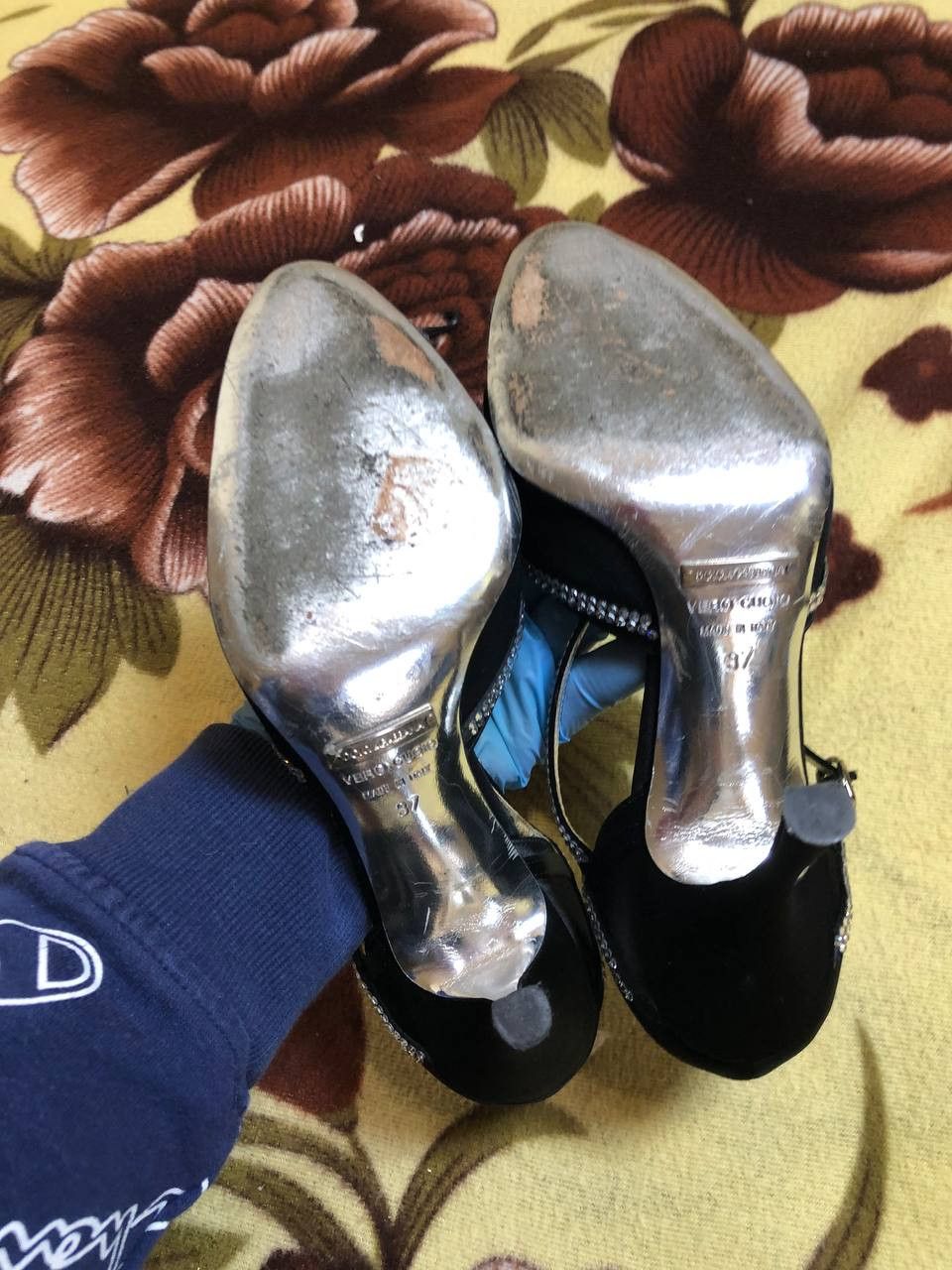 Dolce & Gabbana D&G Velvet Crystal Slingback Heels Vintage shoes Size US 7 / IT 37 - 9 Thumbnail