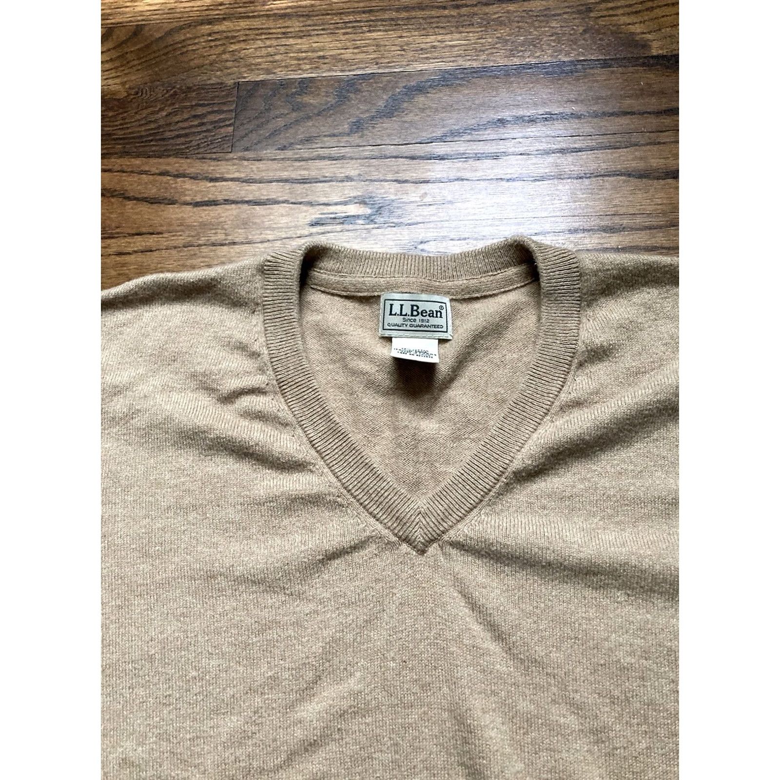 Vintage VINTAGE? LL Bean Sweater Mens 2XL Cotton Cashmere V Neck Long Sleeve Beige Size US XXL / EU 58 / 5 - 4 Thumbnail