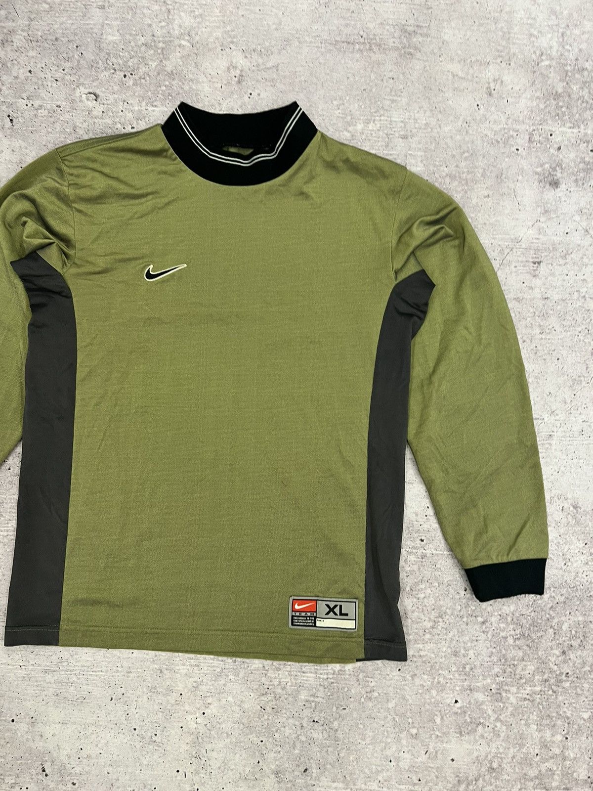 Nike 🩸RARE🩸Nike Vintage Gradient 00s Long Sleeve Size US M / EU 48-50 / 2 - 3 Thumbnail
