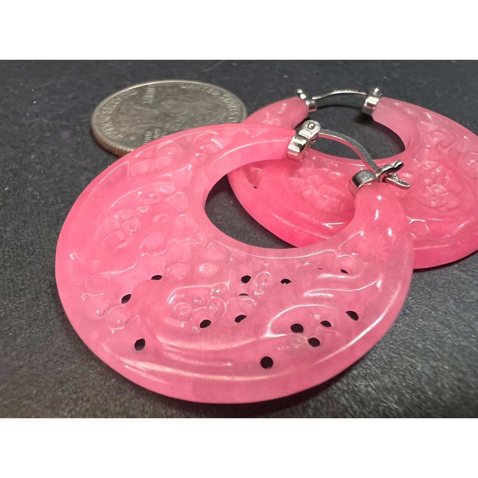 Other NEW pink jade carved dragon hoop earrings with 925 silver Size ONE SIZE - 4 Thumbnail